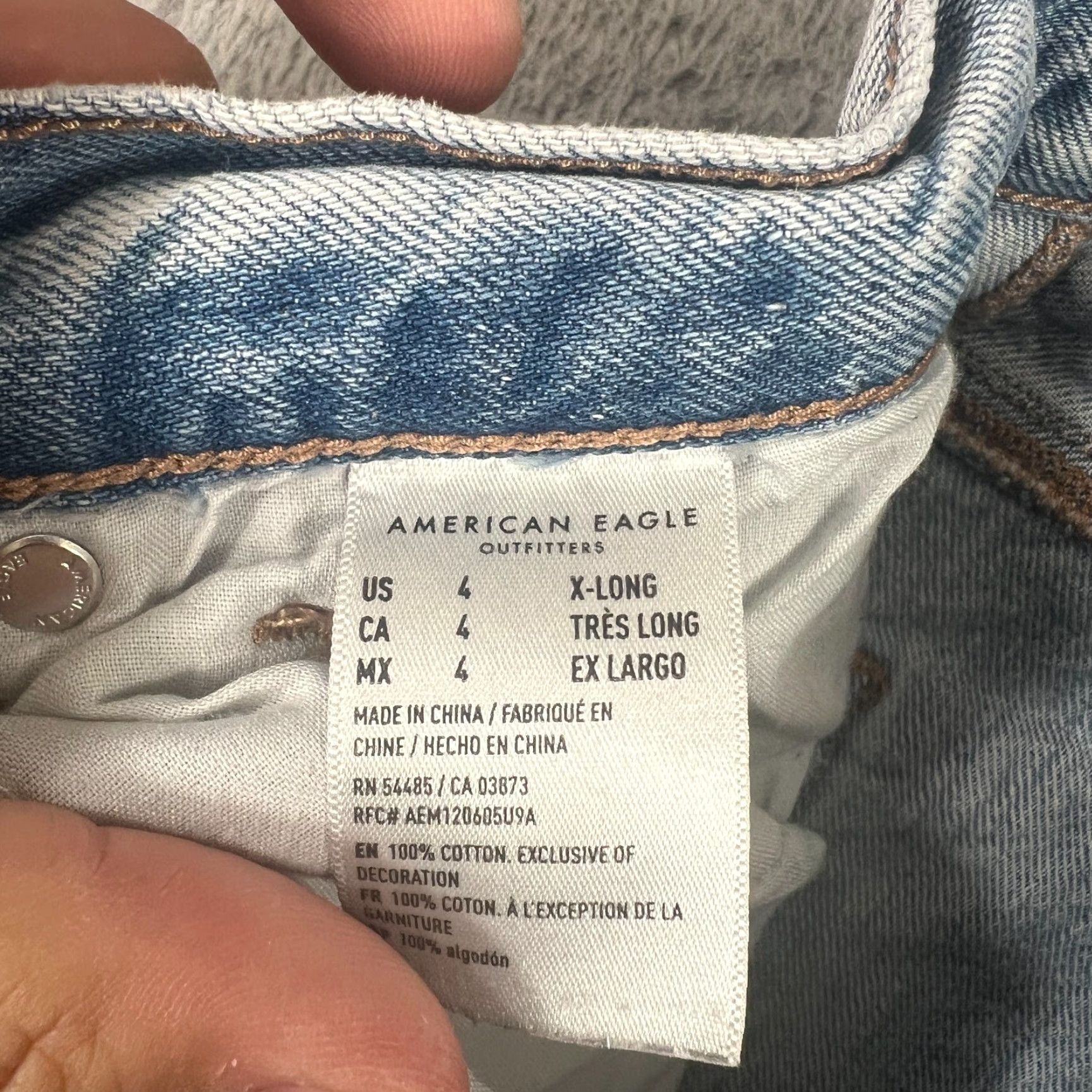 American Eagle Outfitters VINTAGE American Eagle Relaxed Mom Jeans Womens Size 4 High Rise Light Wash Denim Size 27" / US 4 / IT 40 - 7 Thumbnail