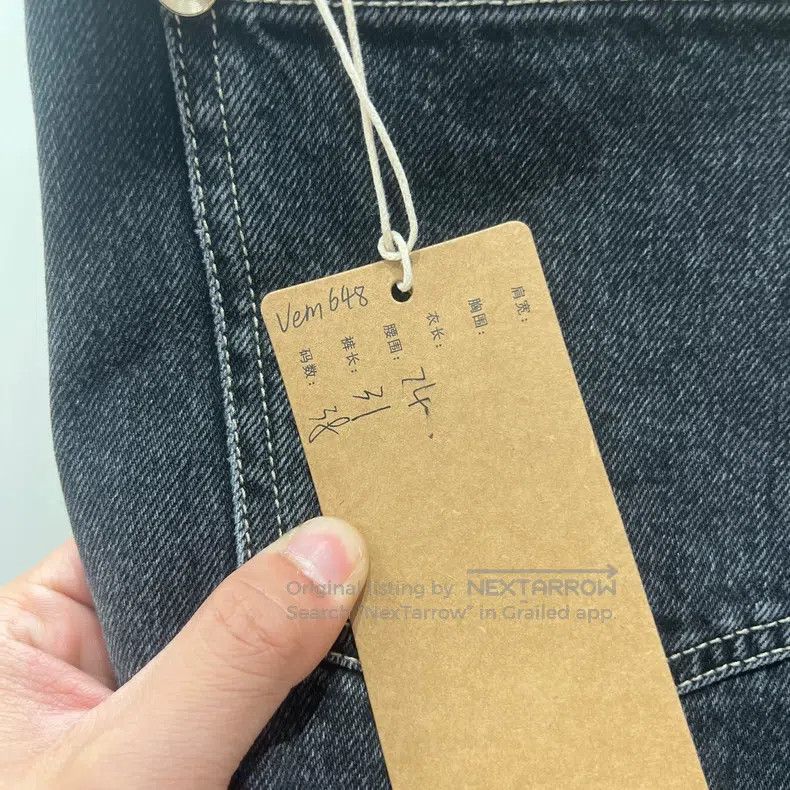 Chanel Chanel Logo button denim shorts Size 25" / US 0 / IT 36 - 5 Thumbnail