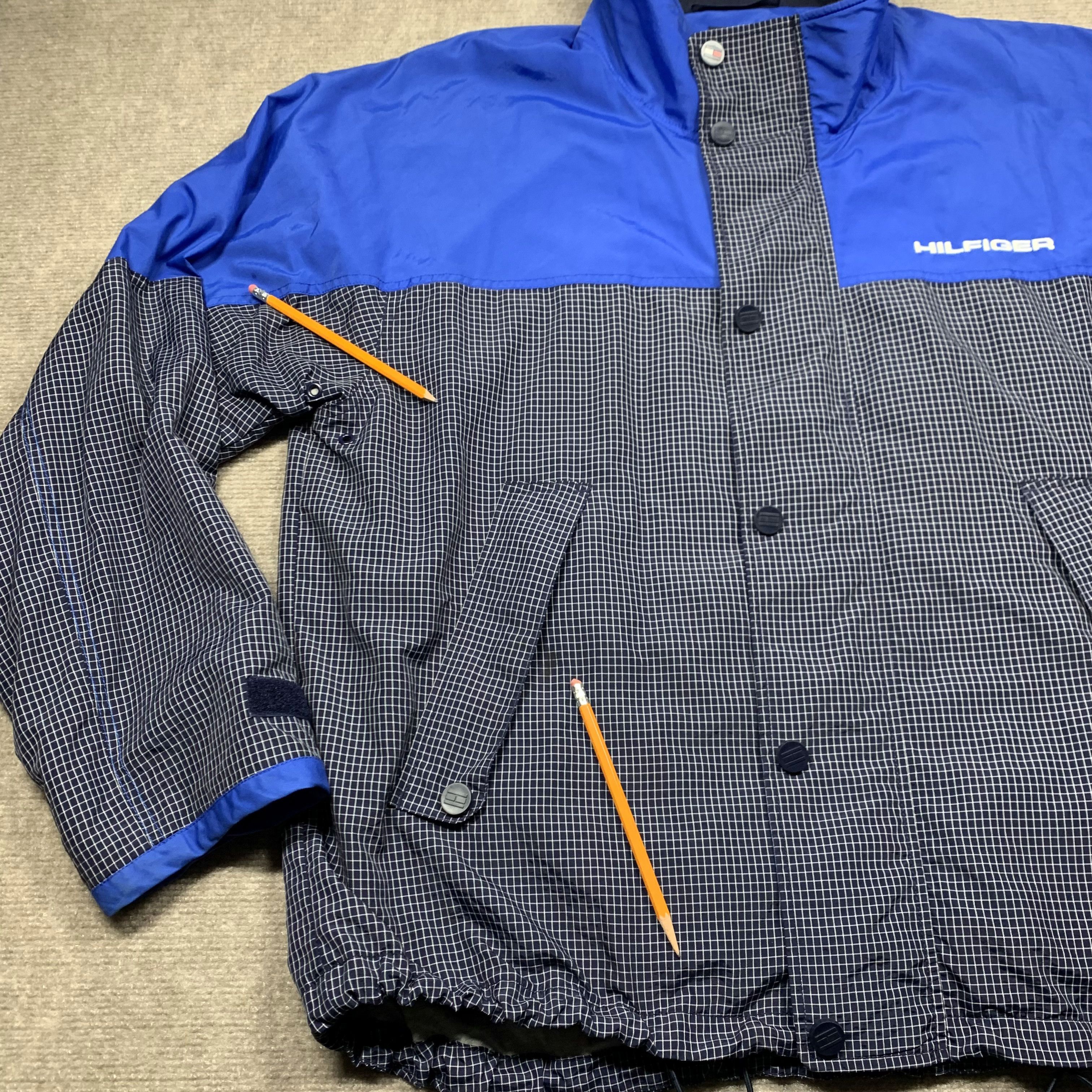 Tommy Hilfiger Vintage Tommy Hilfiger Windbreaker Mens XL Spell Out 90'S Size US XL / EU 56 / 4 - 2 Thumbnail