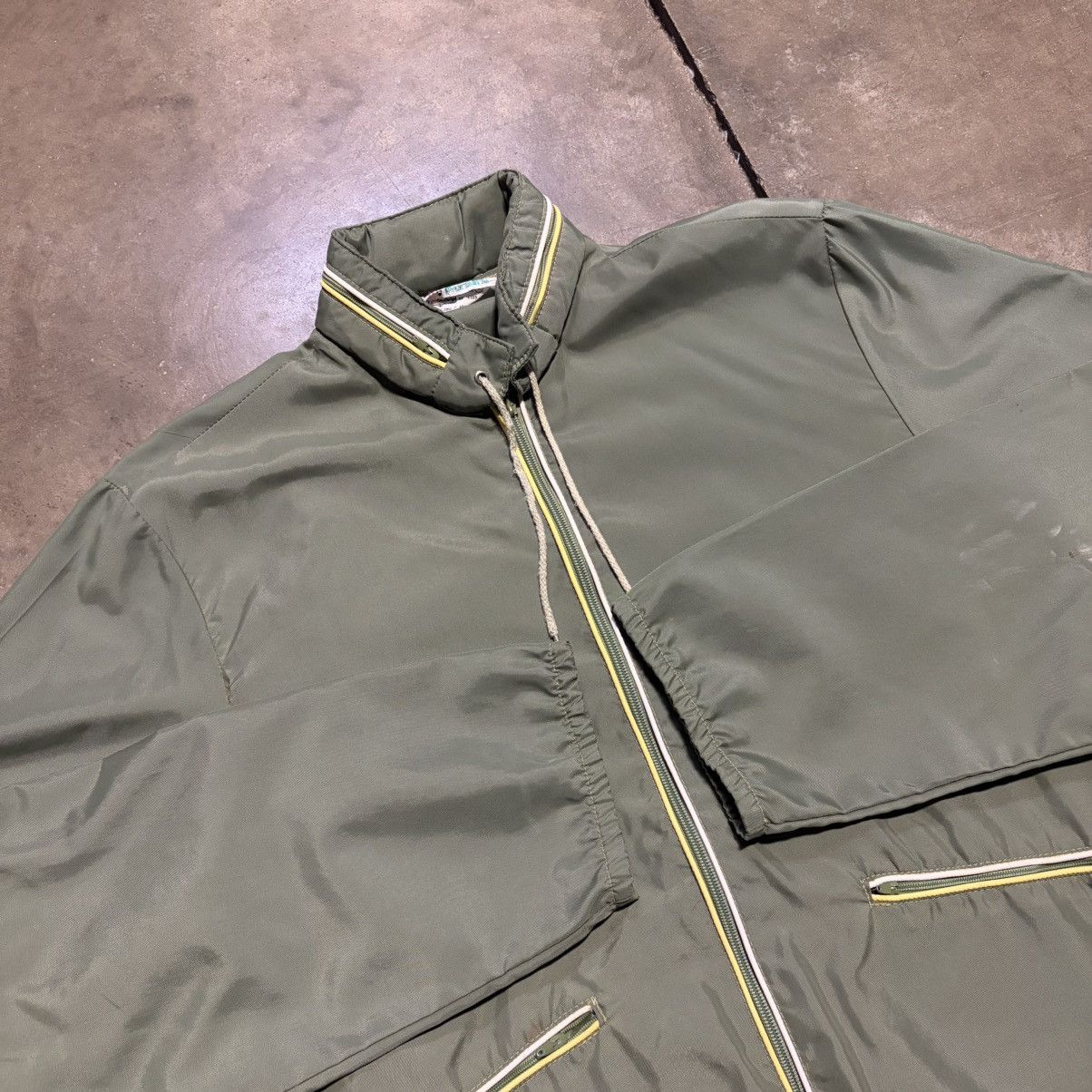 Vintage Vintage K Mart Lightweight Jacket Zip Up Bomber Cropped 70s Size US S / EU 44-46 / 1 - 5 Thumbnail