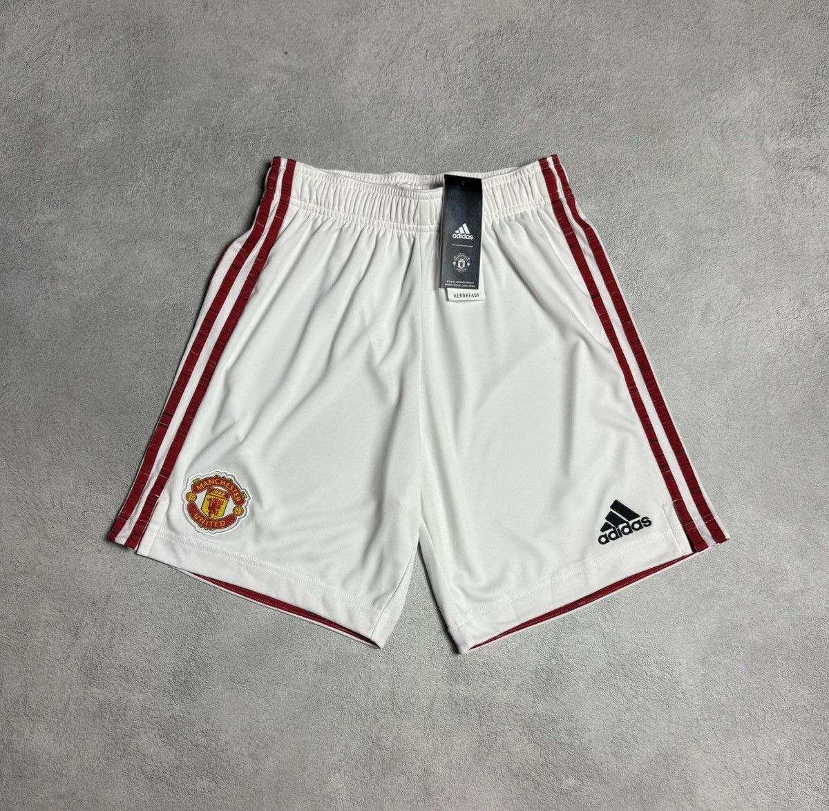 Other Manchester United 2020 2021 Home Football Shorts Adidas Size US 30 / EU 46 - 1 Thumbnail