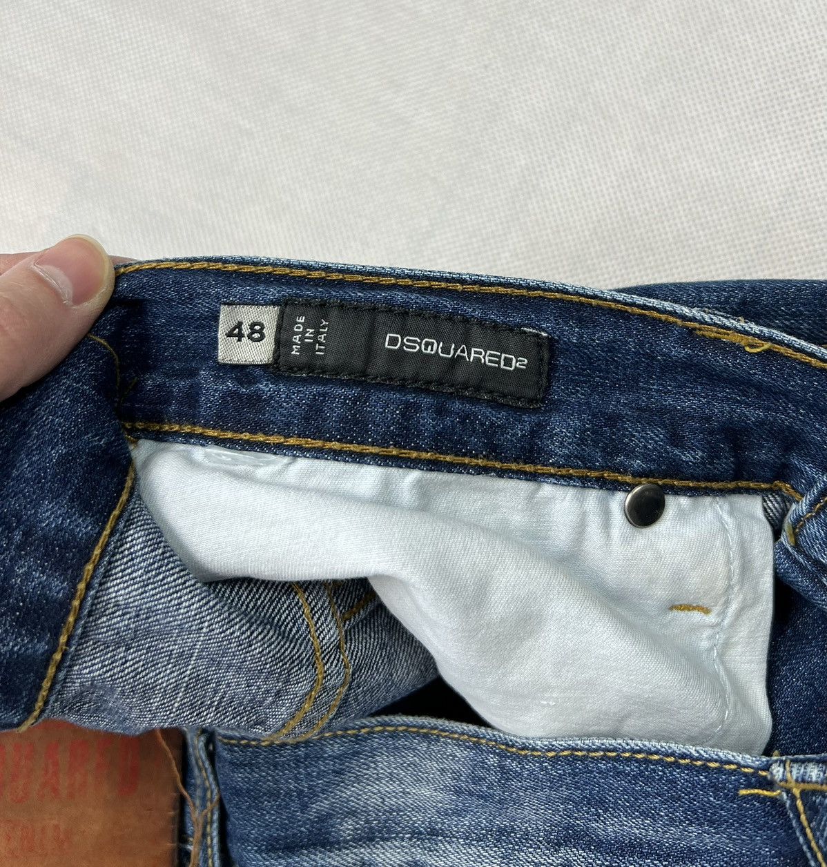 Dsquared2 Shorts Dsquared2 Jeans Made In Italy Size US 33 - 4 Thumbnail