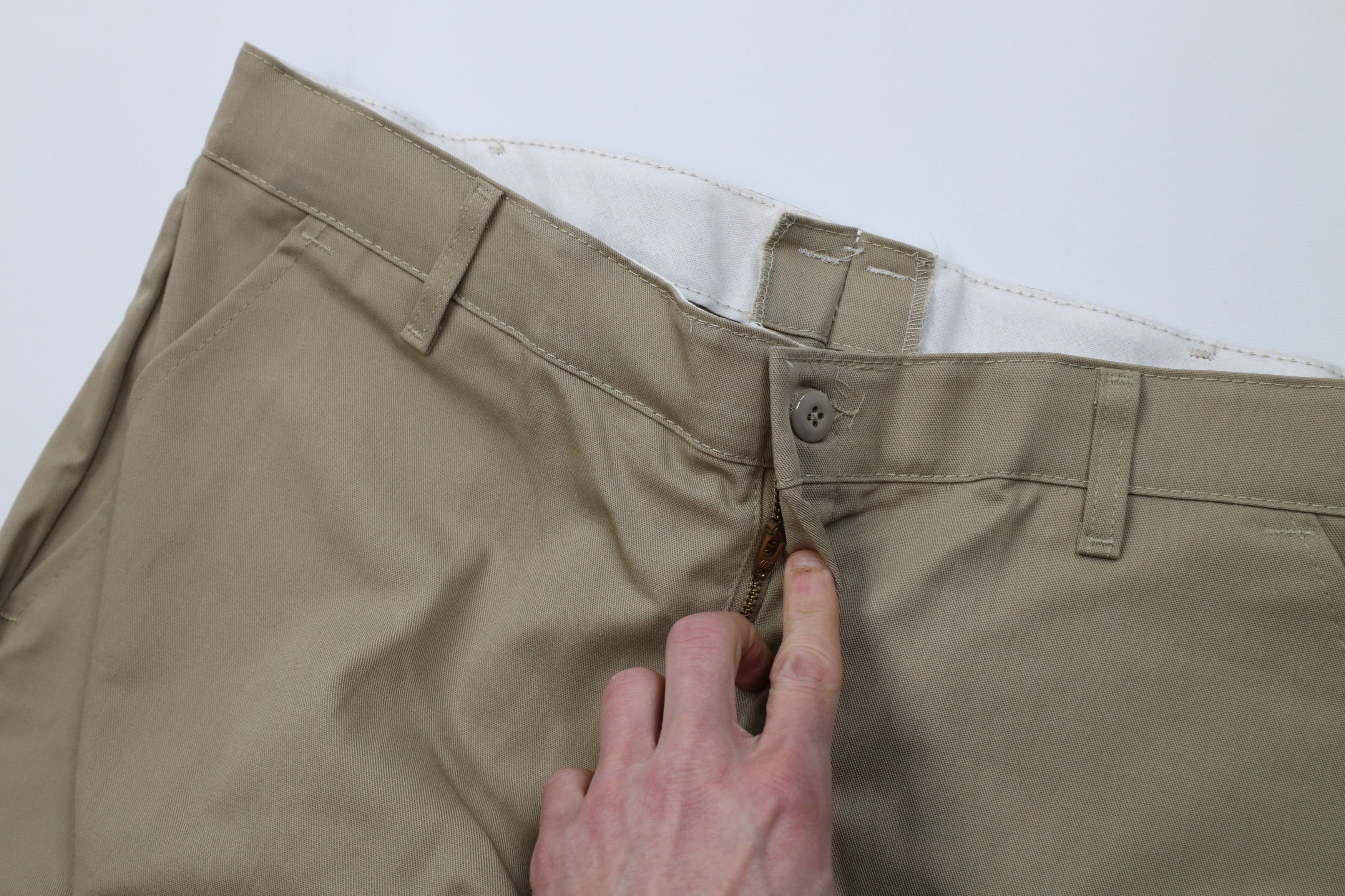 Vintage Deadstock Vintage 90s Streetwear Wide Leg Cargo Pants Beige Size US 38 / EU 54 - 7 Thumbnail