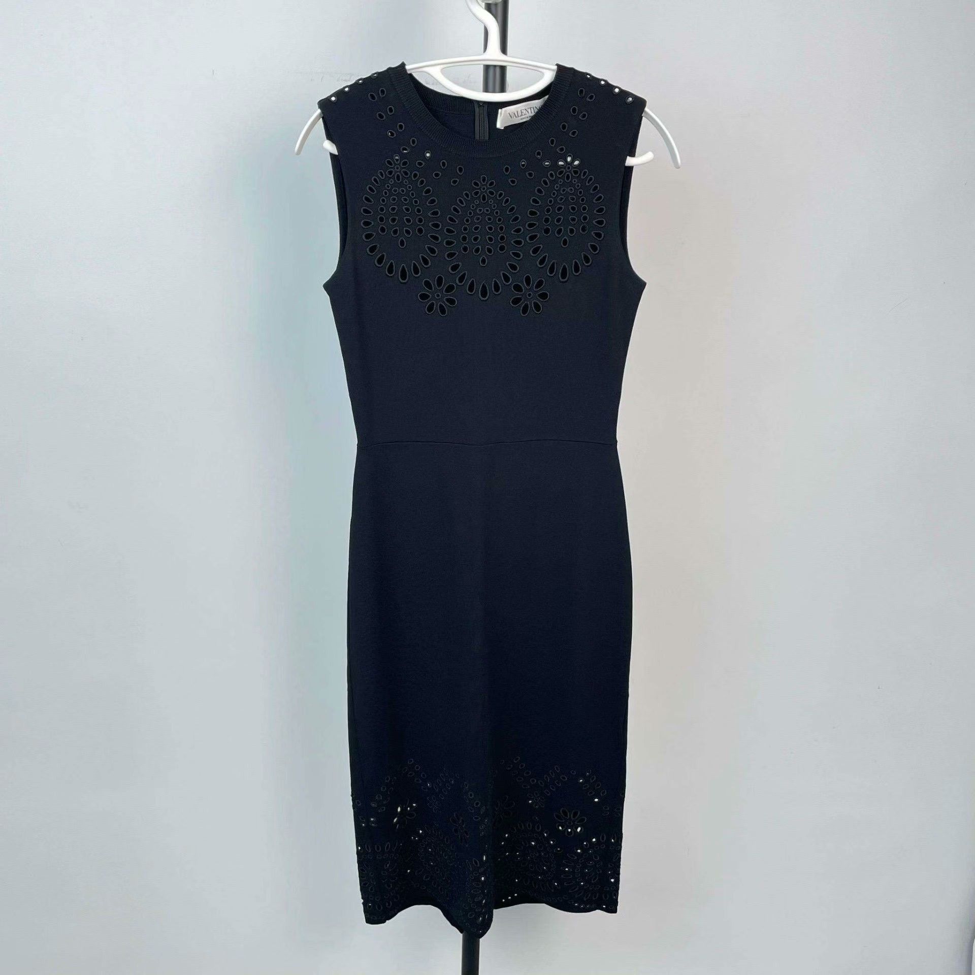 Valentino Valentino Black Dress XS Women Size XS / US 0-2 / IT 36-38 - 1 Thumbnail