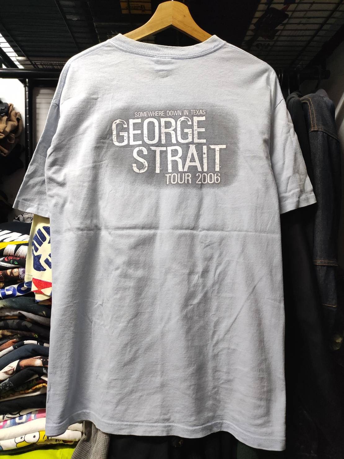 Band Tees Vtg 00's George Strait "Somewhere Down in Texas" Album Promo Size US L / EU 52-54 / 3 - 2 Thumbnail