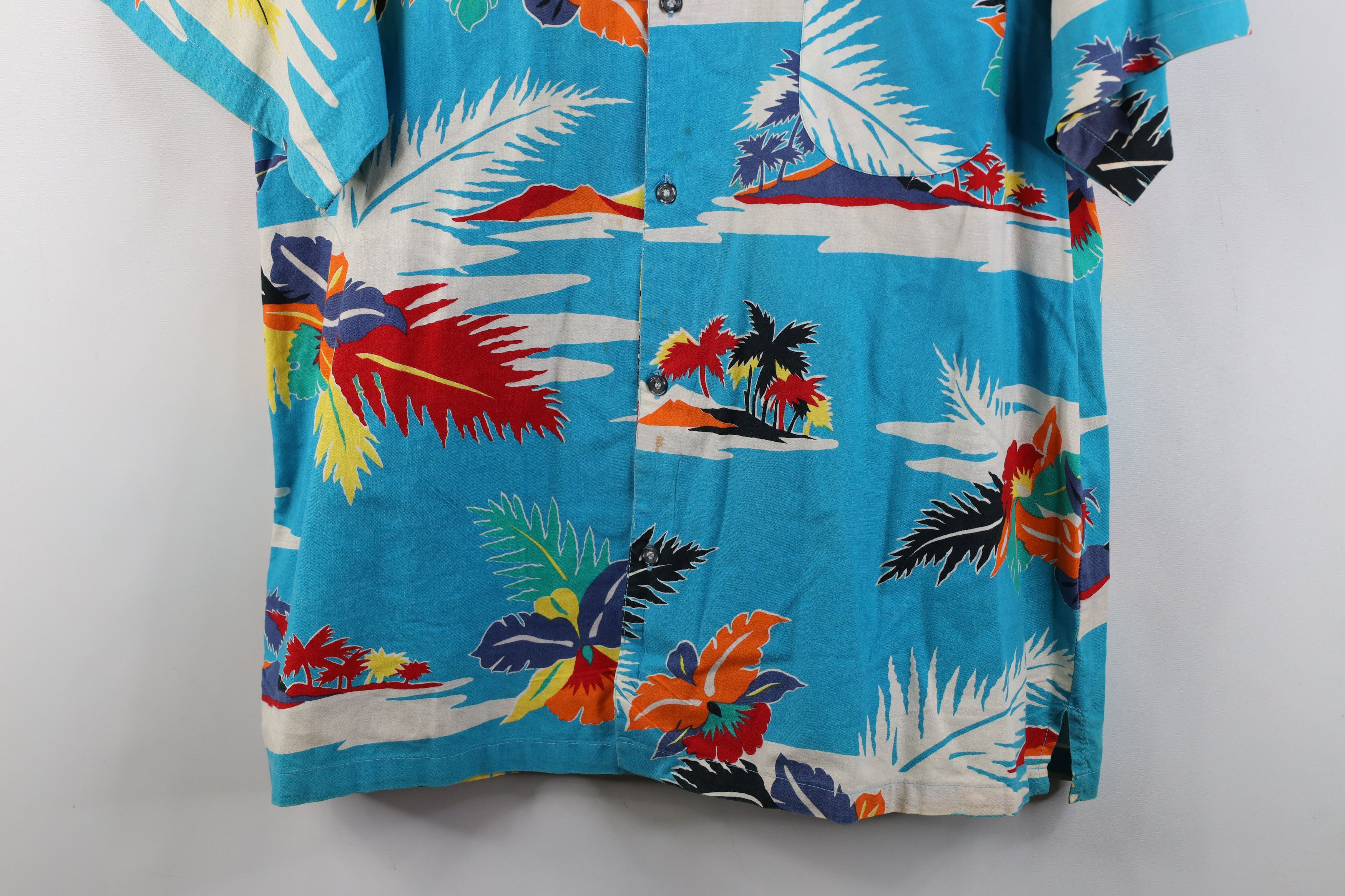 Vintage Vintage 80s Streetwear Looped Collar Hawaiian Button Shirt Size US L / EU 52-54 / 3 - 3 Thumbnail
