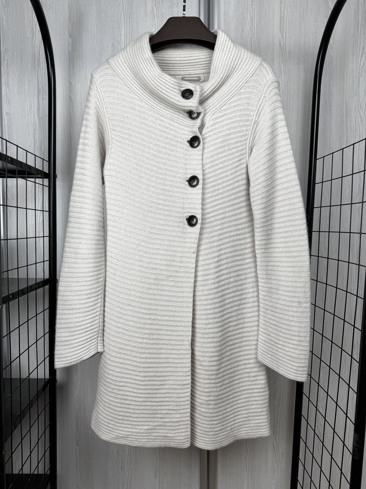 Other Hemisphere wool cashmere beige long button up cardigan sz 38 Size M / US 6-8 / IT 42-44 - 2 Thumbnail