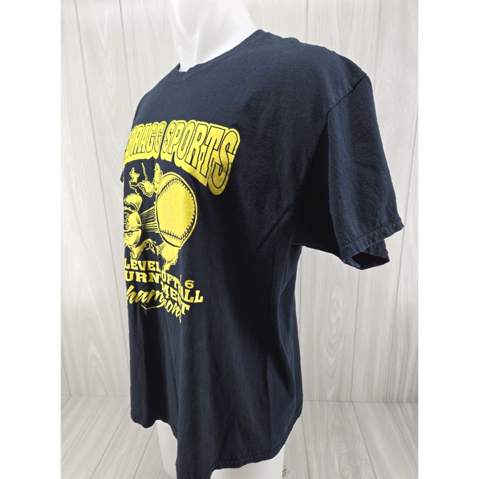 Gildan Ft Bragg Sports 2016 Unit Level Softball Tournament T Shirt XL Large Black Gildan Short Sleeve Mens Vintage Size US XL / EU 56 / 4 - 3 Thumbnail