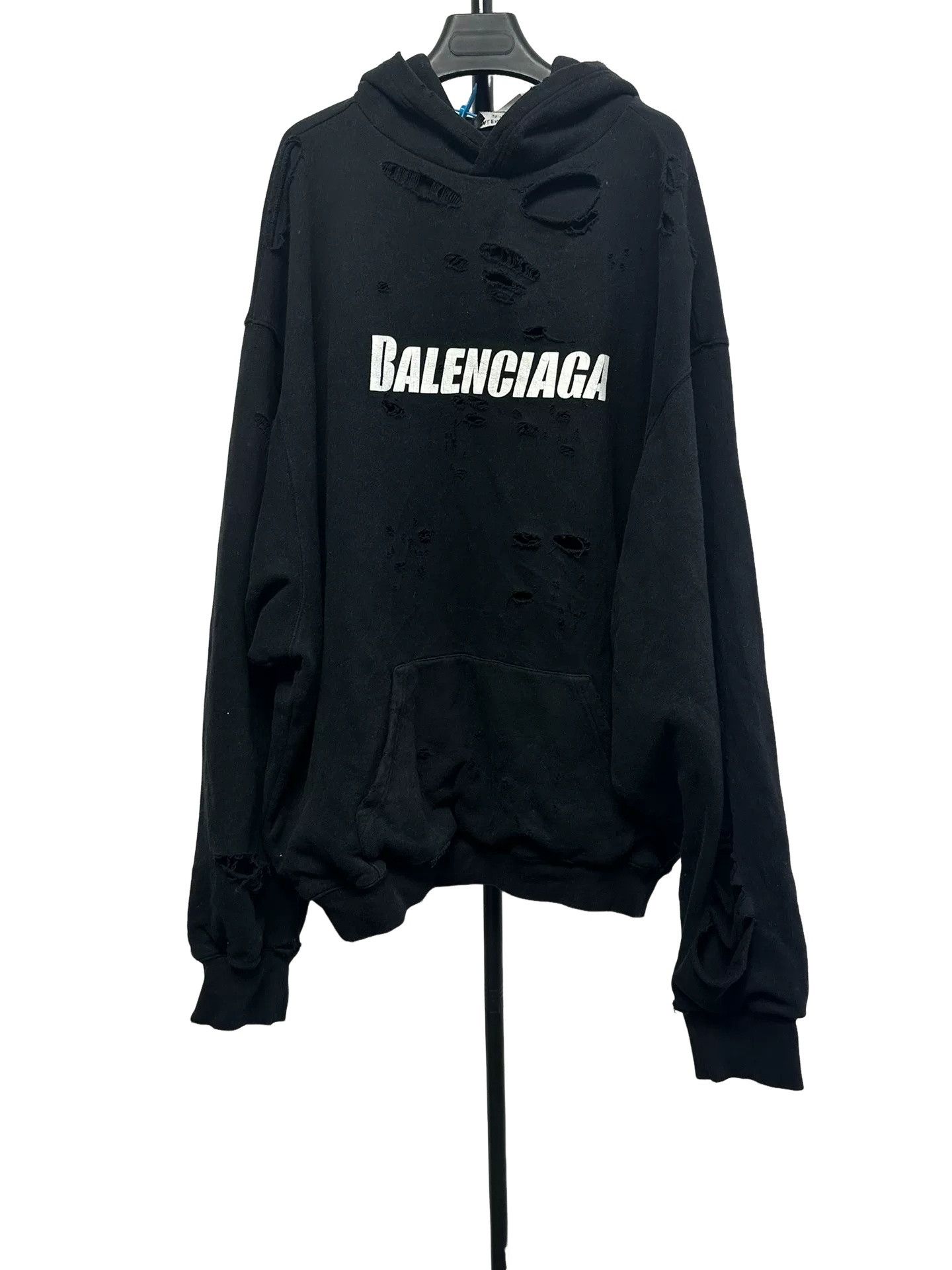 Balenciaga Balenciaga Distressed Cracked Logo Hoodie L Size US L / EU 52-54 / 3 - 1 Thumbnail