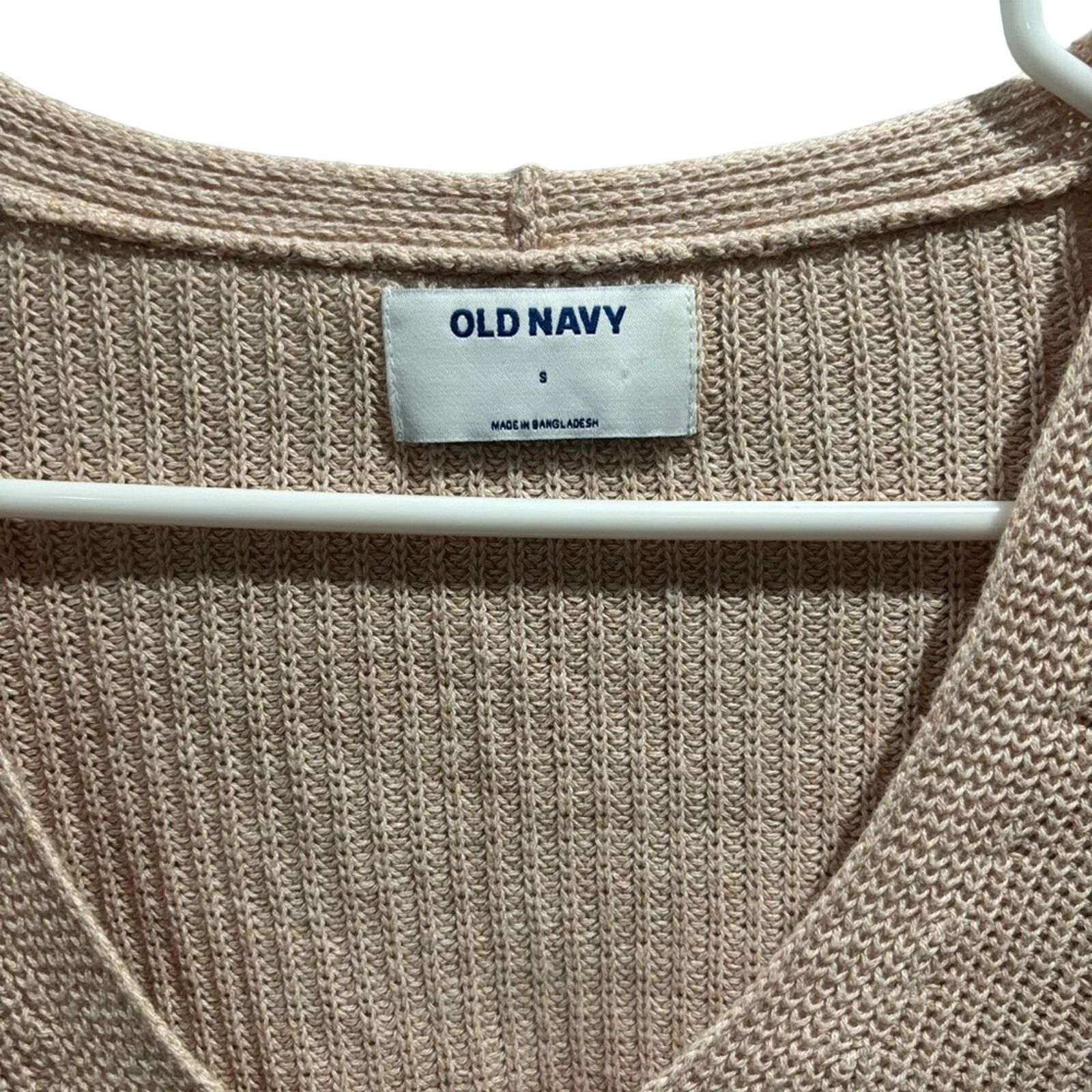 Old Navy OLD NAVY Women’s Oatmeal Cropped Knit Sweater Sz S Size S / US 4 / IT 40 - 4 Thumbnail