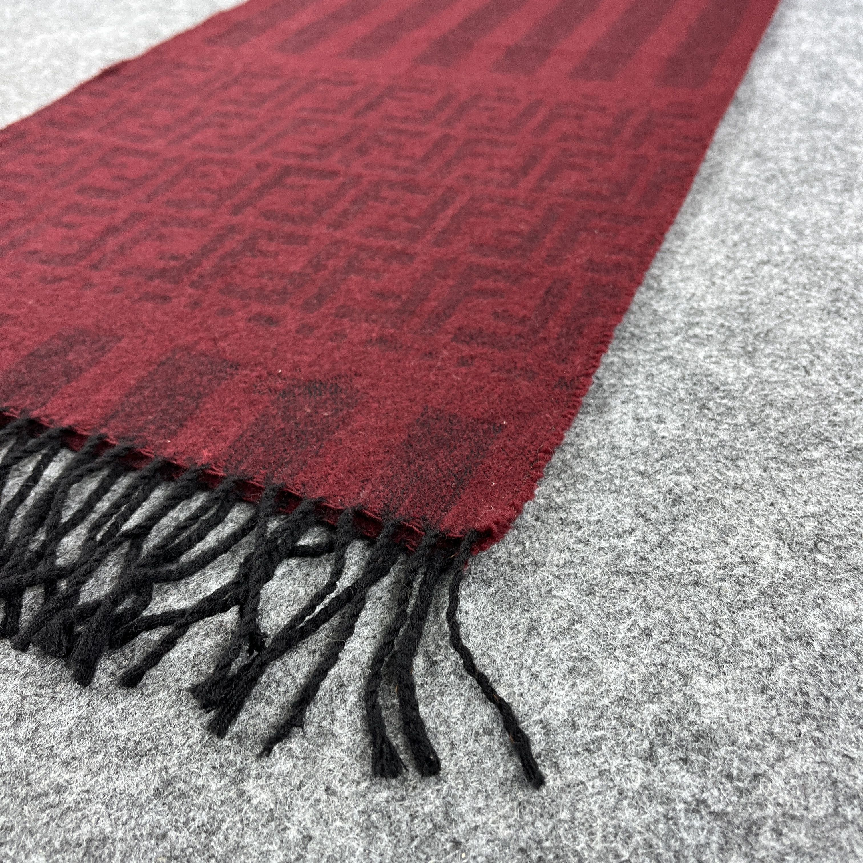 Fendi Fendi Scarf / Muffler / Neckwear T1084 Size ONE SIZE - 8 Thumbnail