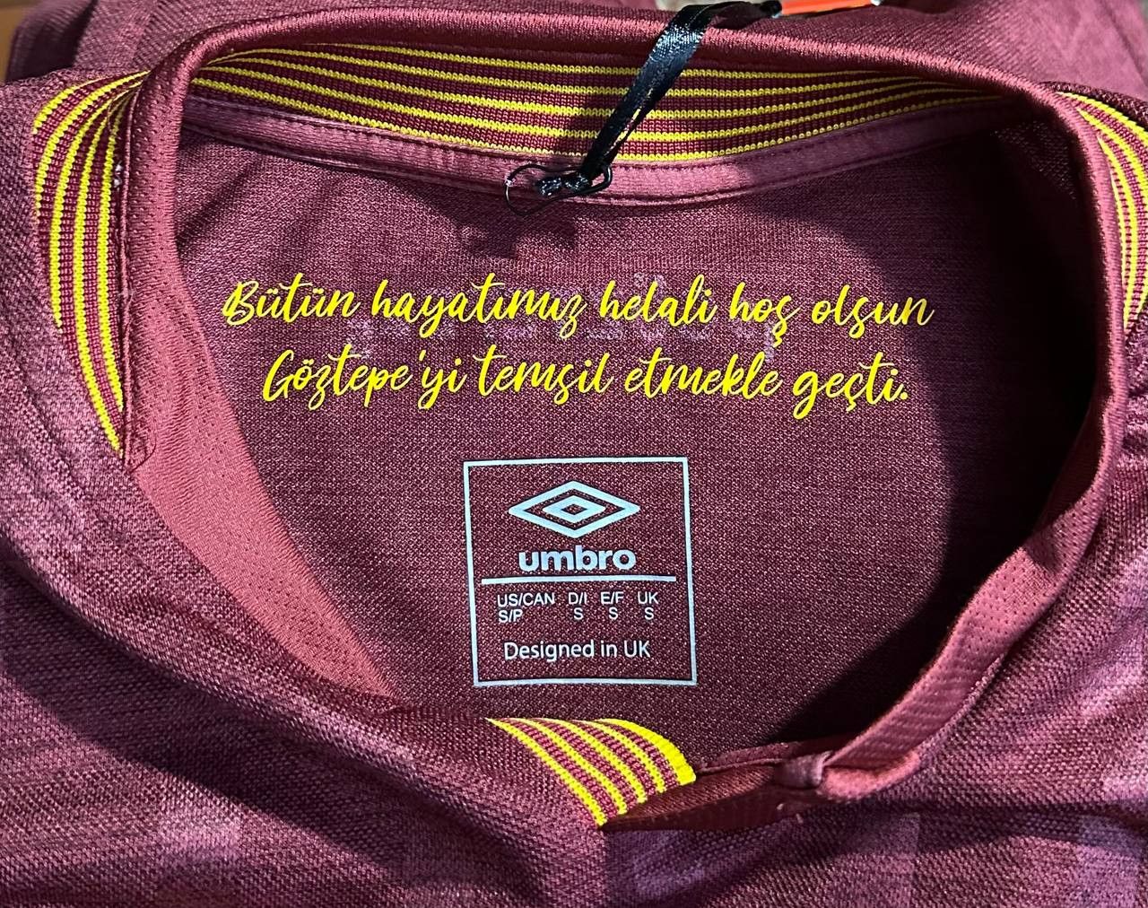 Umbro Goztepe 2021 - 2022 Football Shirt jersey Umbro soccer Size US S / EU 44-46 / 1 - 5 Thumbnail