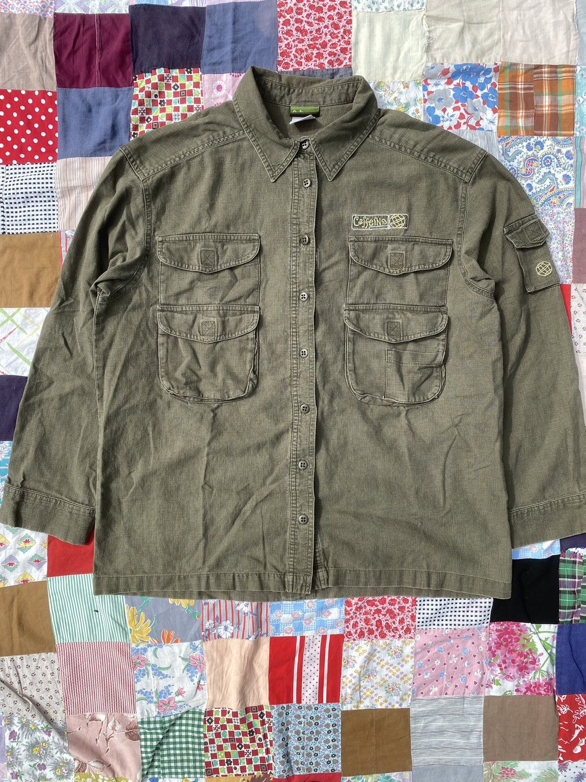 Vintage CAFFEINE 90s Rave Streetwear Camo Green Pocket T-Shirt Size US L / EU 52-54 / 3 - 4 Thumbnail