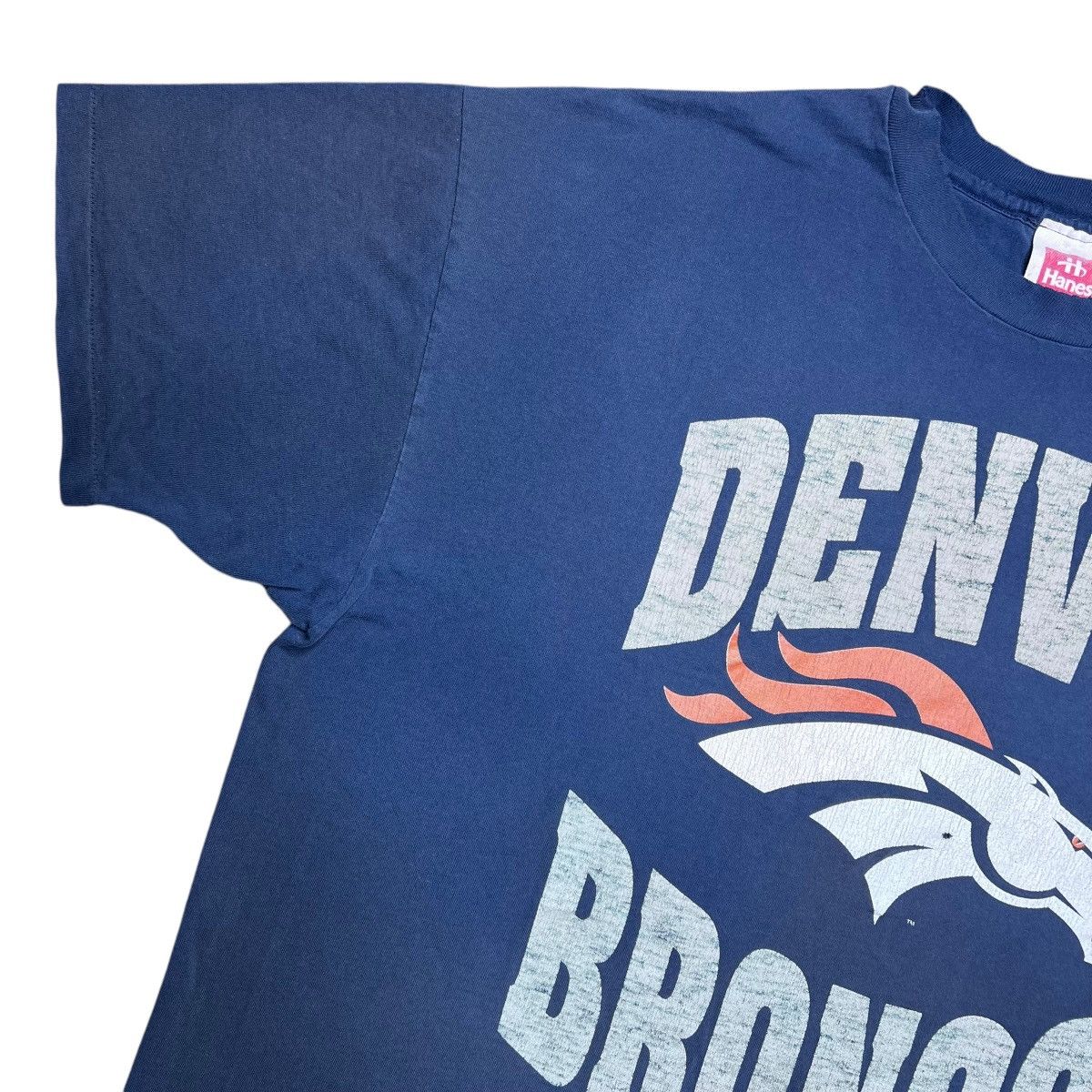 NFL × Vintage Vtg 1997 NFL Denver Broncos Logo Spell Out 3D Graphic Tee Size US XXL / EU 58 / 5 - 8 Thumbnail