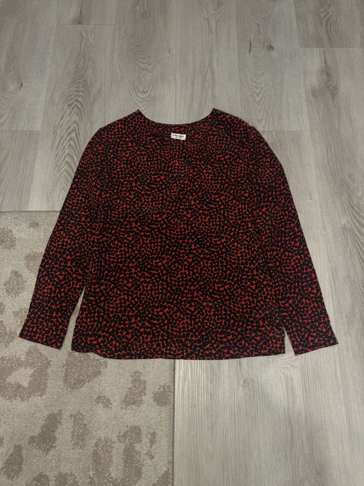 Saint Laurent Paris s/s 2014 hearts silk shirt!! Size US S / EU 44-46 / 1 - 1 Thumbnail