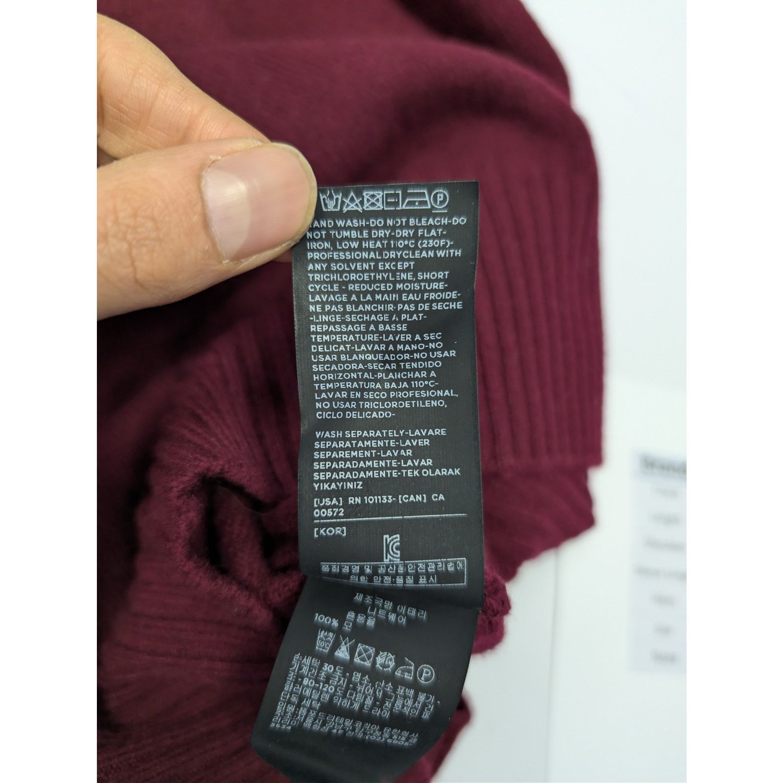 Tom Ford o1rshd1 CC20 Crewneck Sweater in Burgundy Size US M / EU 48-50 / 2 - 17 Thumbnail