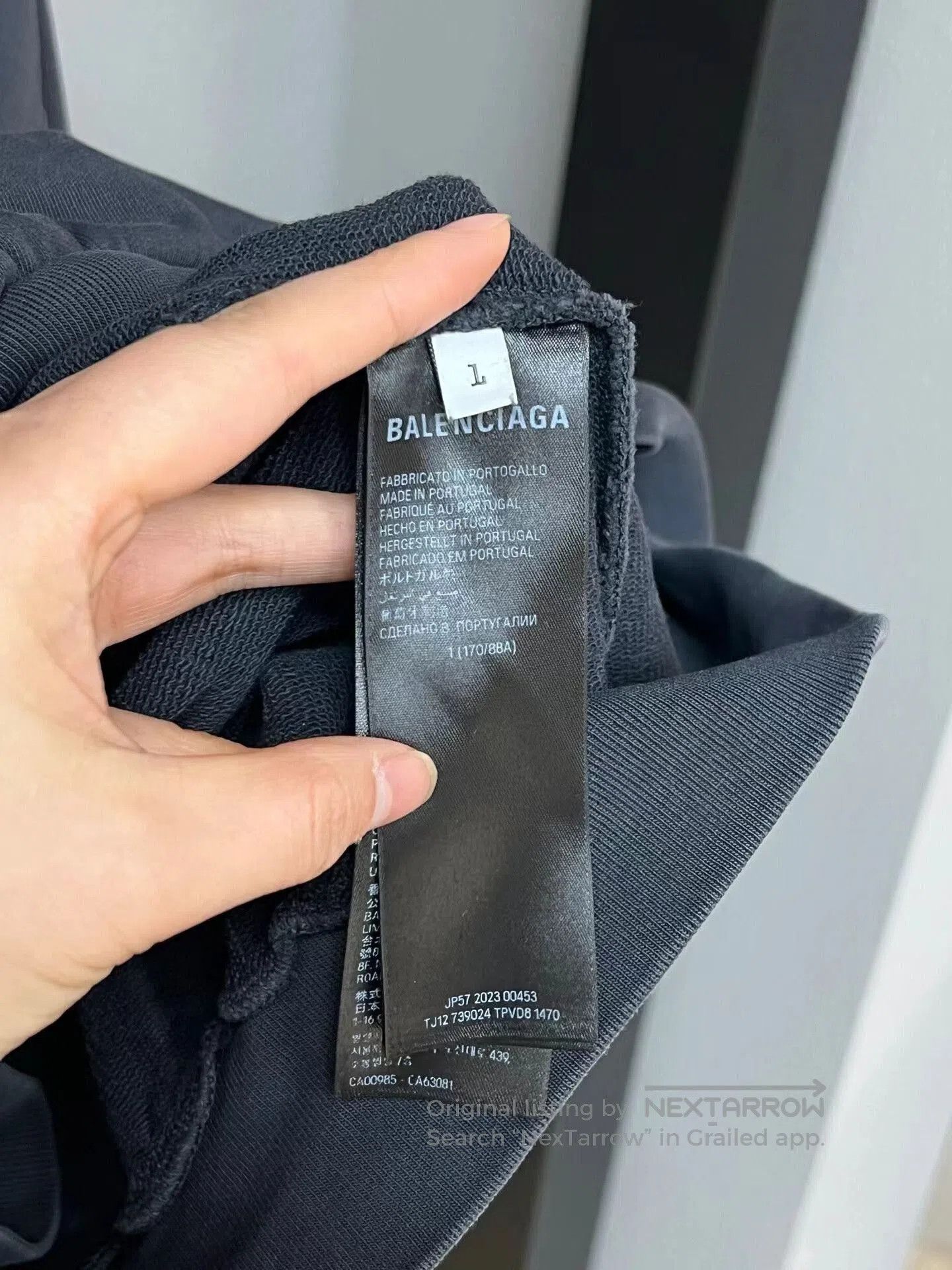 Balenciaga balenciaga black embroidered hoodie. Size US S / EU 44-46 / 1 - 3 Thumbnail