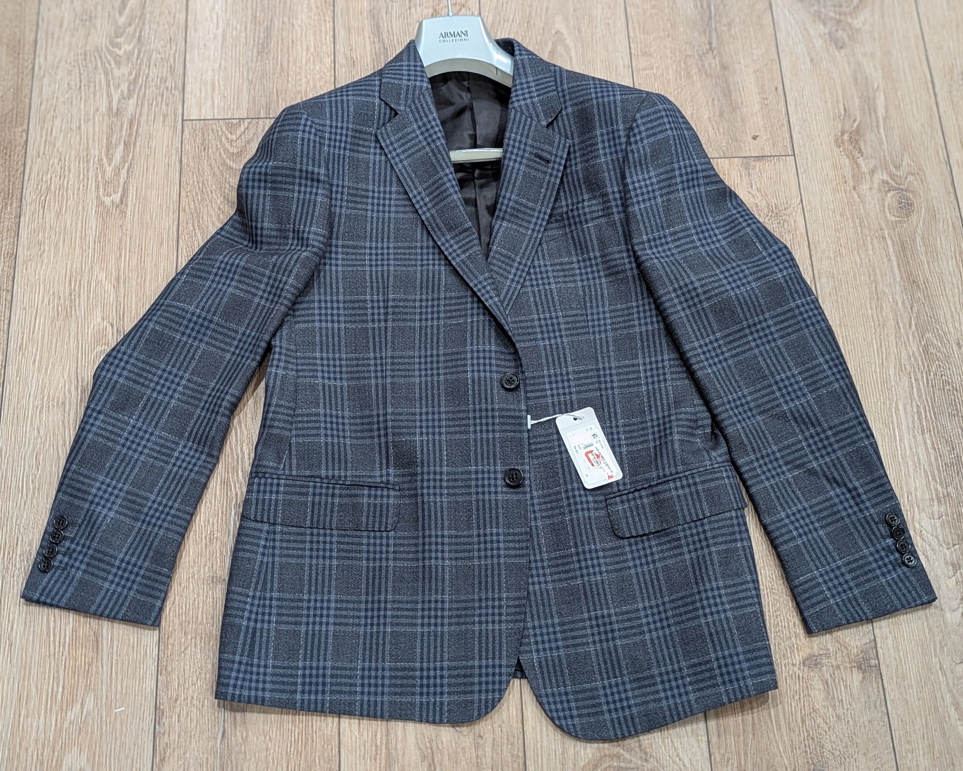 Armani Collezioni ARMANI COLLEZIONI Virgin Wool/Silk Blazer Gray 52 US 42 Size 42R - 1 Thumbnail