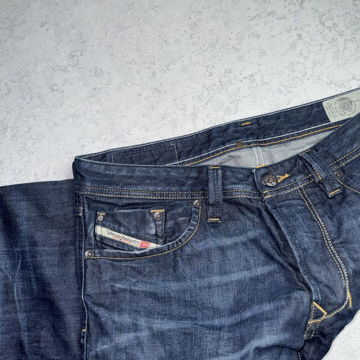 Diesel Diesel Dark Wash Denim Jeans Size US 32 / EU 48 - 7 Thumbnail