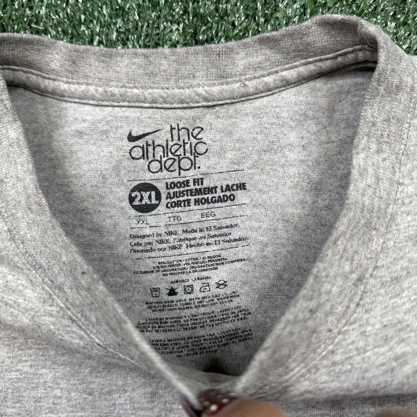Nike Nike Dri-Fit Shirt Mens Size 2XL Gray Long Sleeve Lightweight Gym Performance Cross Training Running Size US L / EU 52-54 / 3 - 6 Thumbnail
