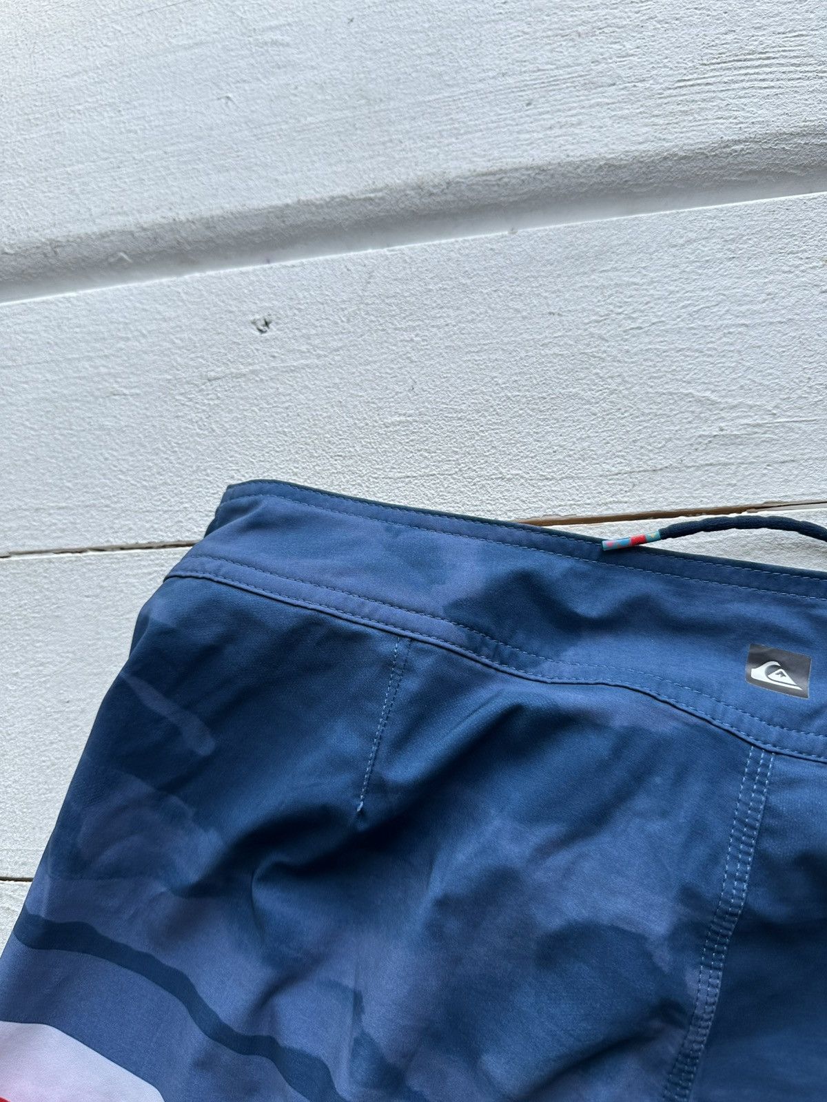 Quiksilver 🚨Vintage Quiksilver Shorts Big Logo Y2K Style 90s Surfing Size US 29 - 9 Thumbnail