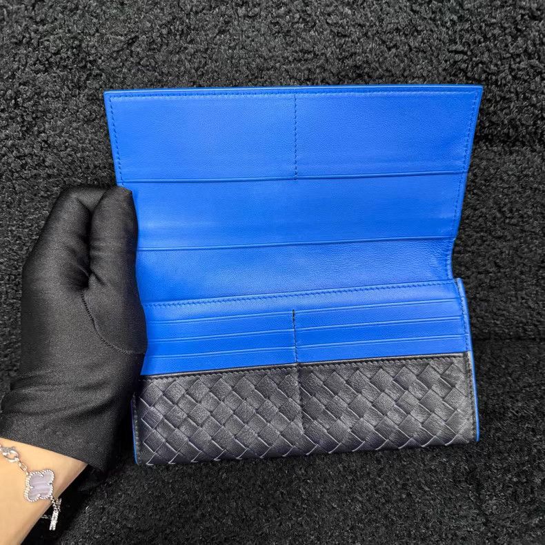 Bottega Veneta BV Classic Two-Tone Blue Woven Wallet Q10 Size ONE SIZE - 4 Thumbnail