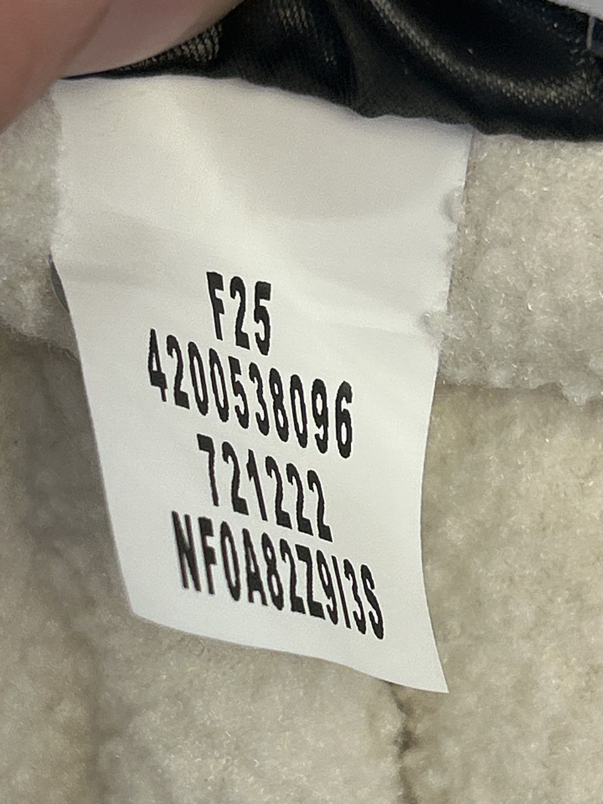 SKIMS The North Face x SKIMS 1995 Denali fleece jacket Bone XS Size XS / US 0-2 / IT 36-38 - 12 Thumbnail