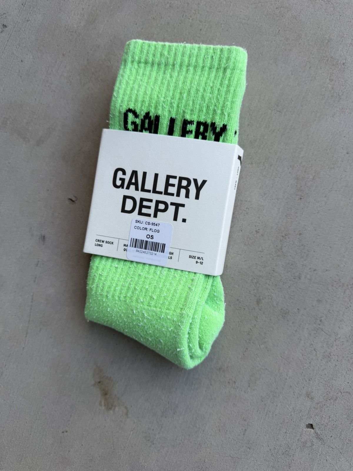Gallery Dept. Logo Socks – Green Brand New