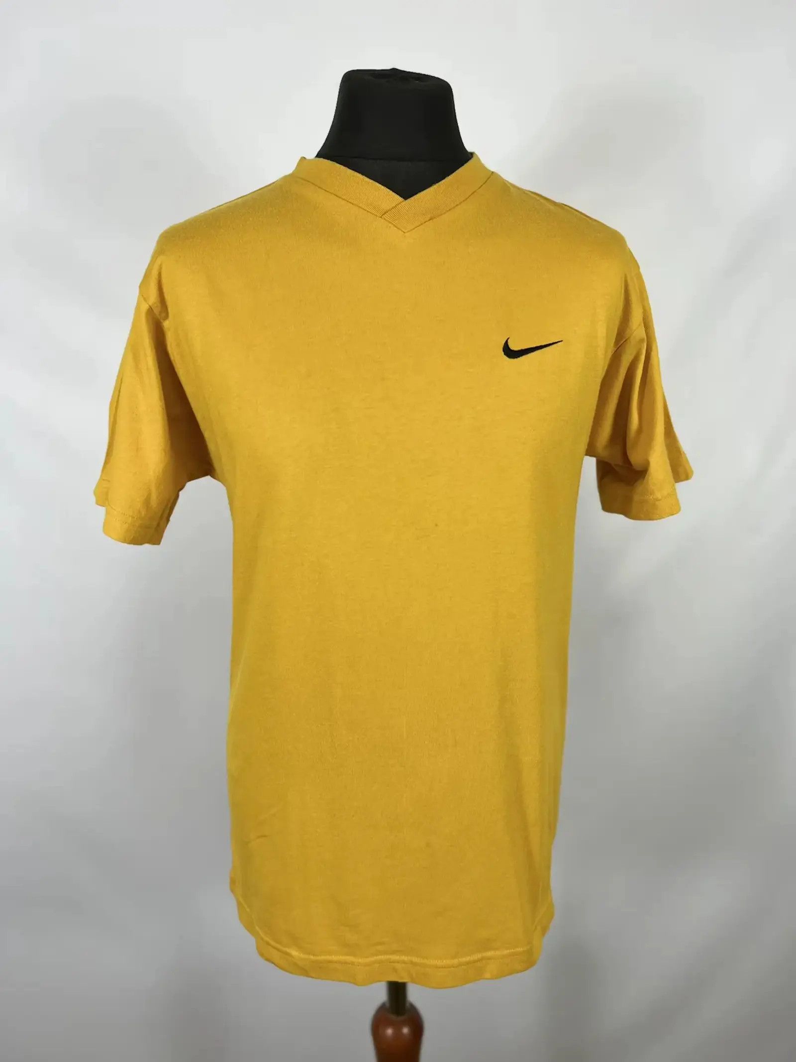 Nike Vintage Nike small embroidered swoosh logo Size US XL / EU 56 / 4 - 1 Thumbnail