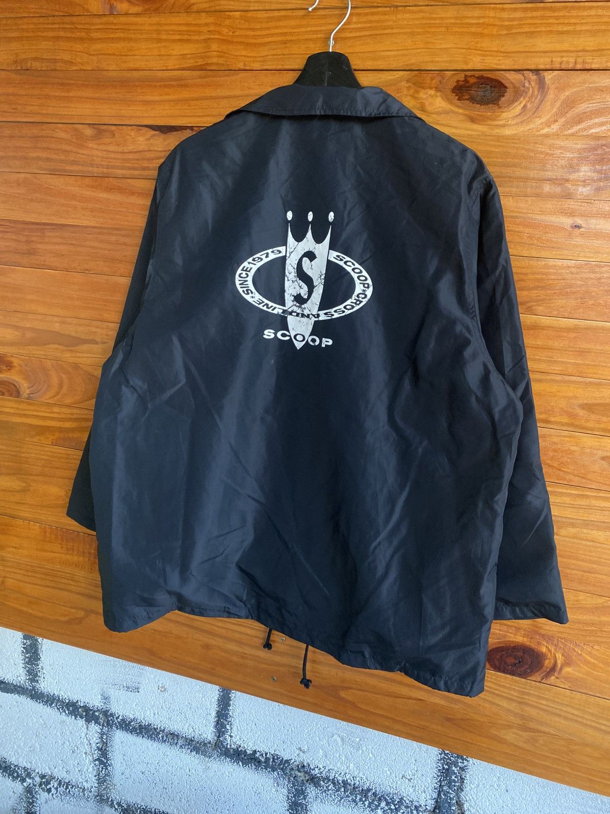SCOOP Vintage Scoop Black Nylon Coach Jacket with Crown Logo Size US M / EU 48-50 / 2 - 4 Thumbnail