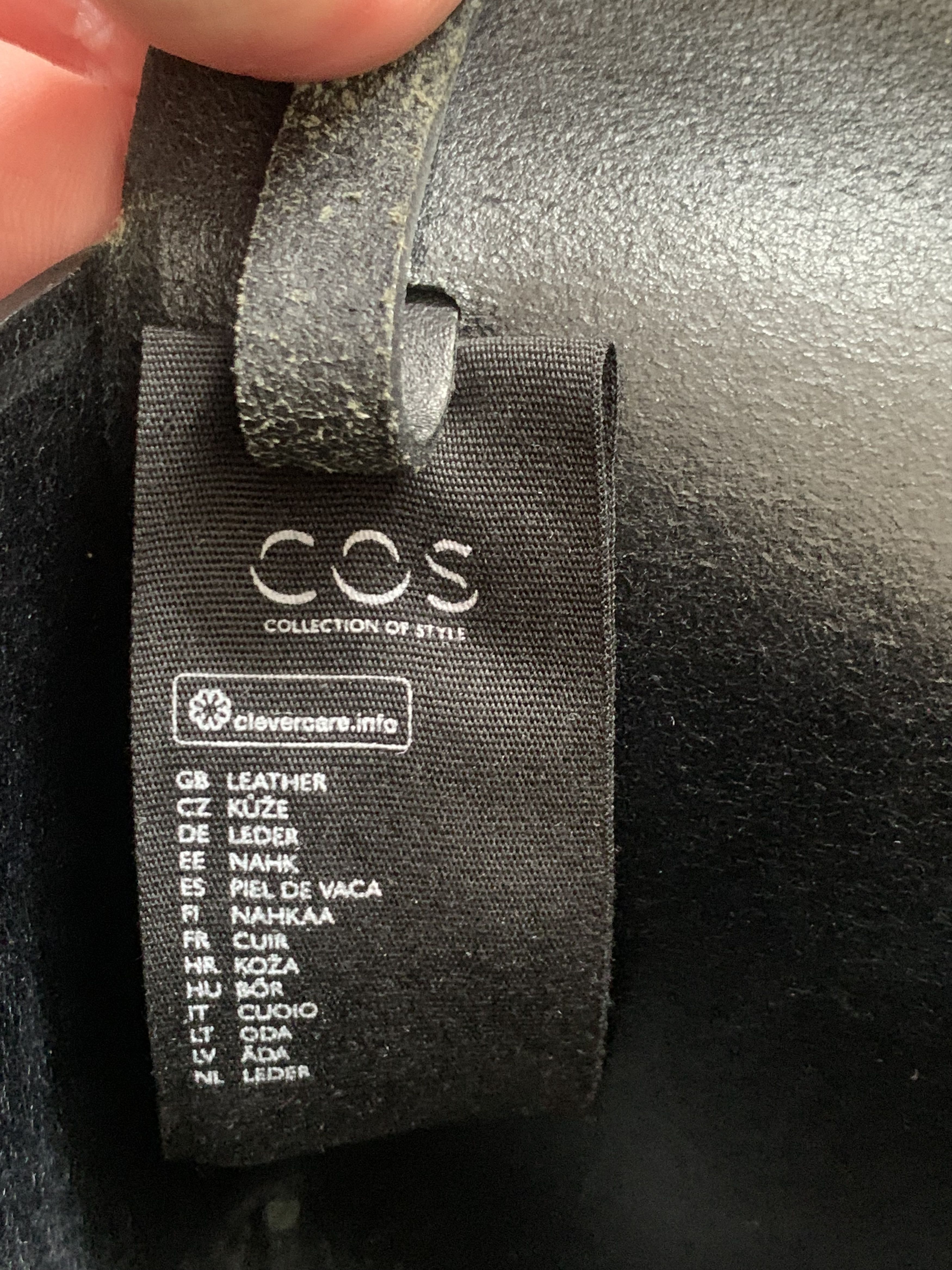 Cos COS Black Leather Crossbody Bag Size ONE SIZE - 6 Thumbnail