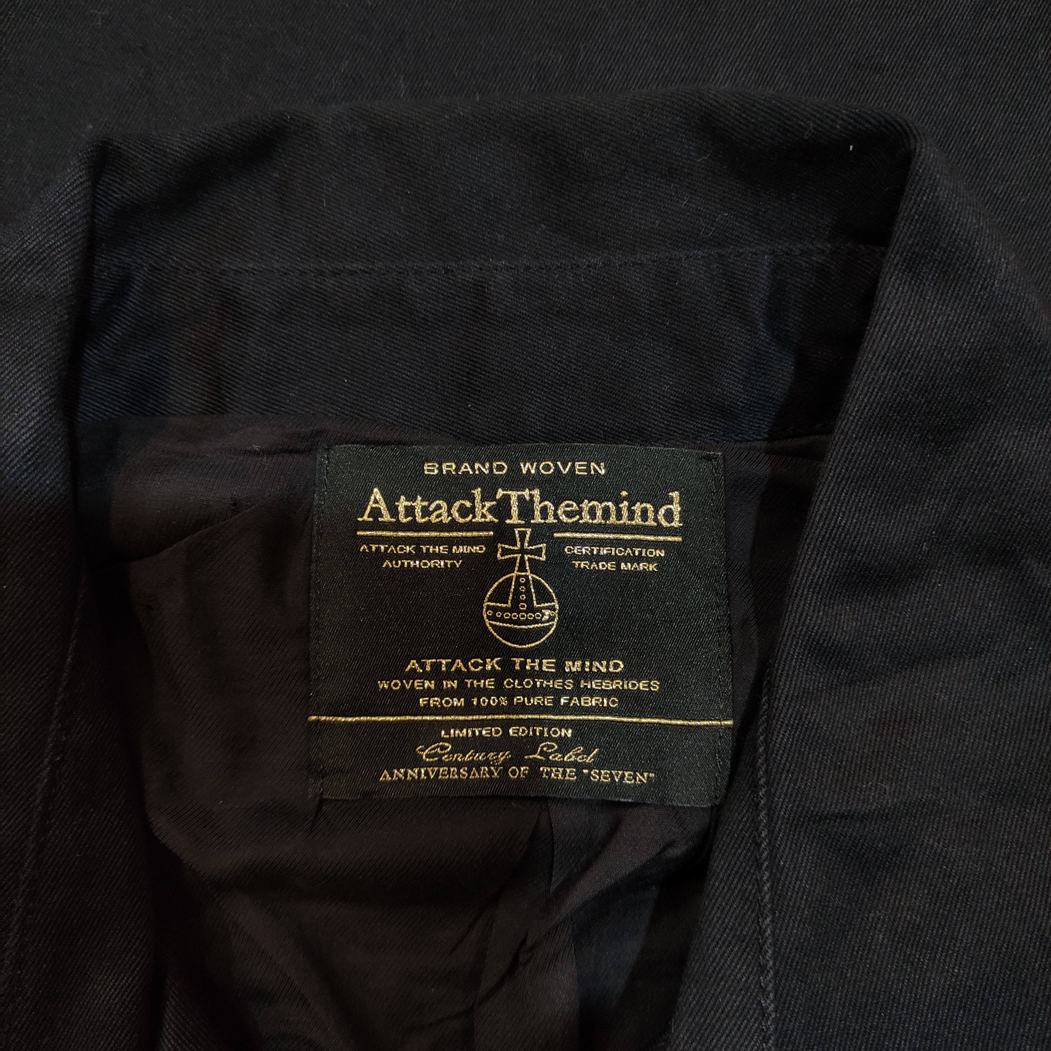 If Six Was Nine Attack The Mind VKEI — Black Gimmick Shirt 2000s Size US M / EU 48-50 / 2 - 10 Thumbnail