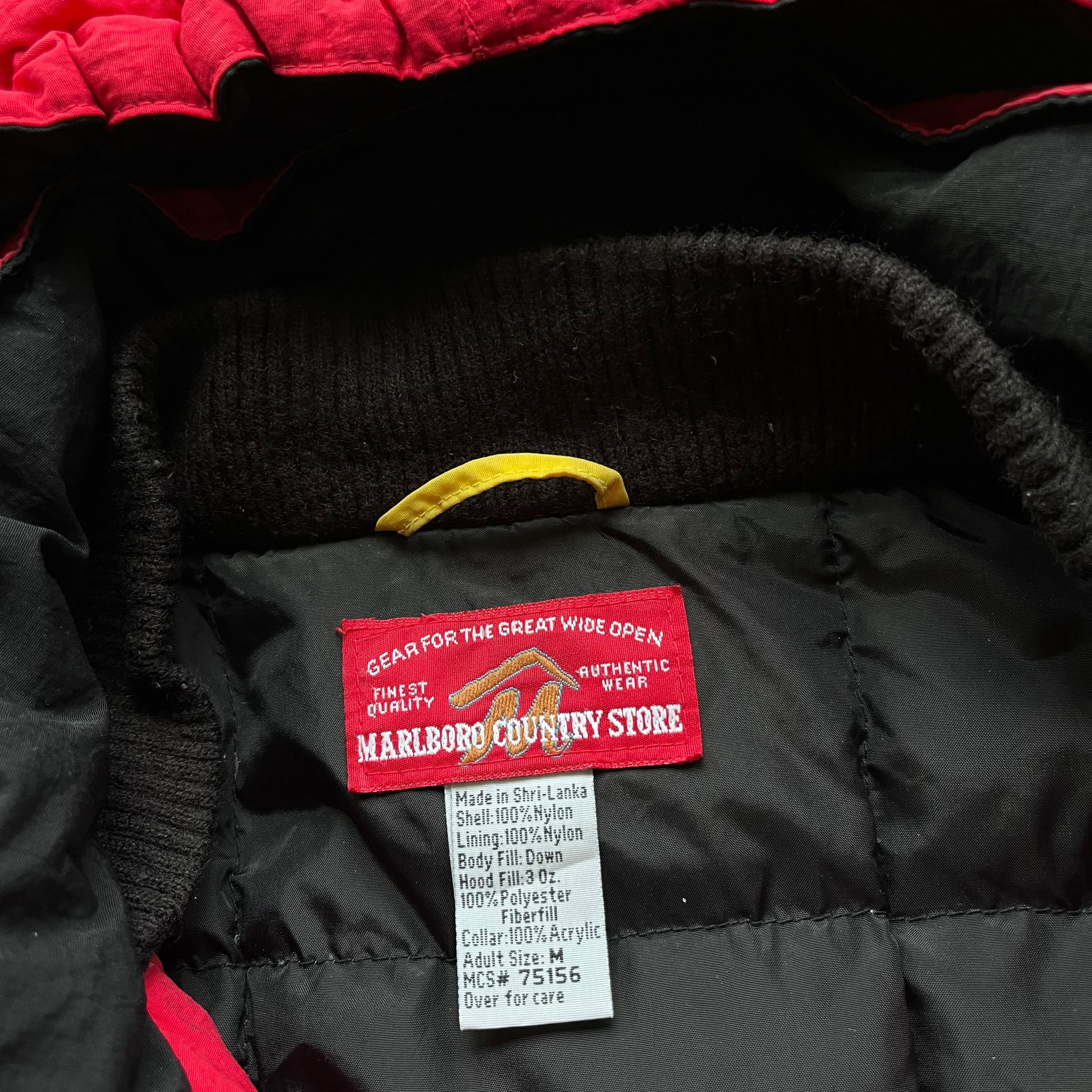 Marlboro Vintage 90s Men's Marlboro Country Store Red Puffer Jacket Size US M / EU 48-50 / 2 - 2 Thumbnail