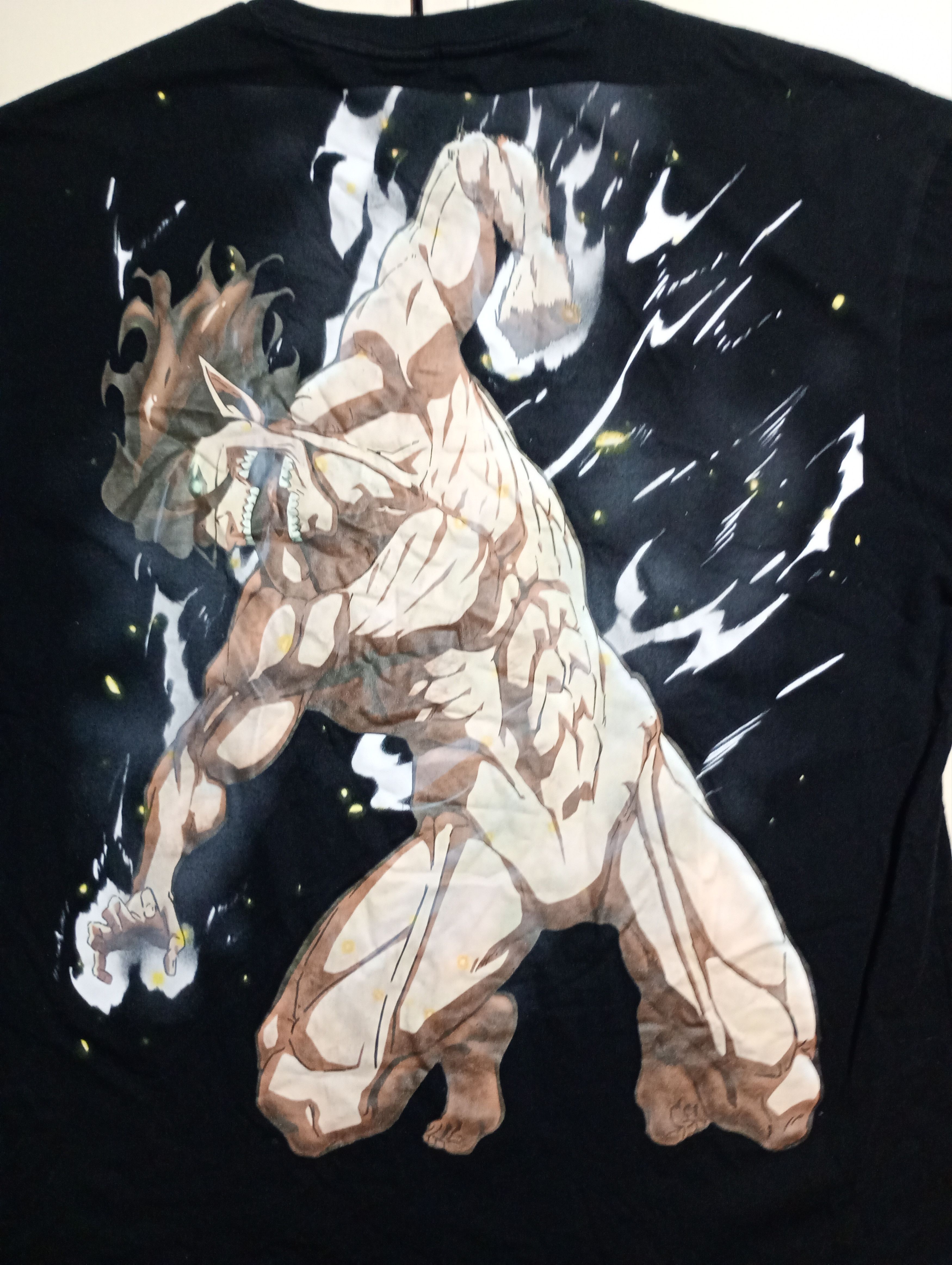 Bershka Bershka Attack on Titan Anime T-Shirt Size US M / EU 48-50 / 2 - 11 Thumbnail