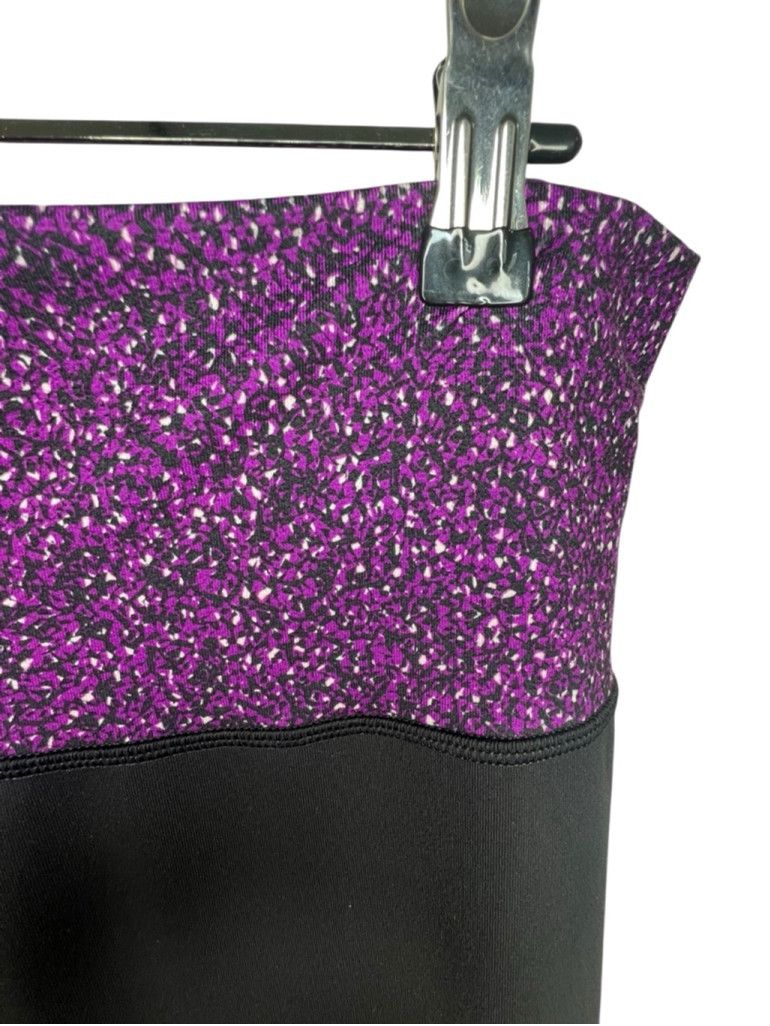 Lululemon Lululemon Purple And Black Groove Pants With Static Waist Size 30" / US 8 / IT 44 - 2 Thumbnail