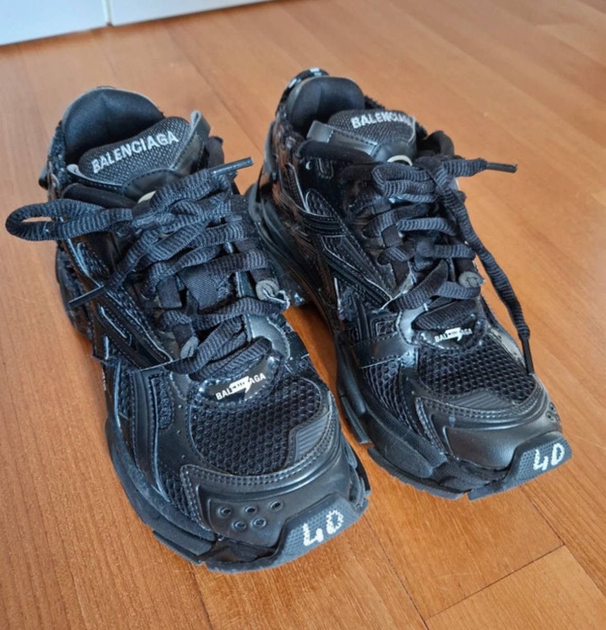Balenciaga Balenciaga runner black Size US 7 / EU 40 - 8 Thumbnail