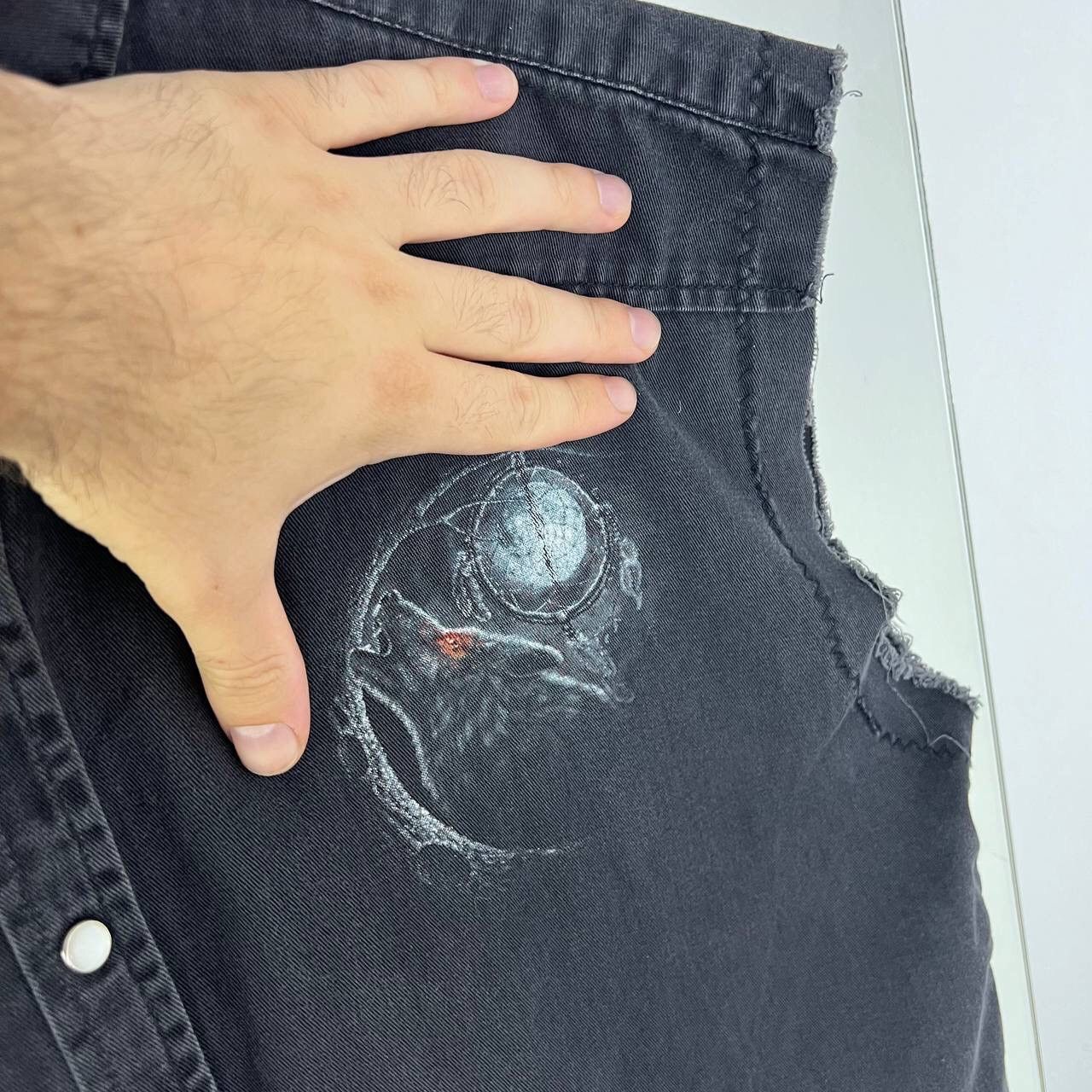 Vintage Woolf Vintage Denim Vest Distressed Spiral Big Print Y2k Size US L / EU 52-54 / 3 - 5 Thumbnail