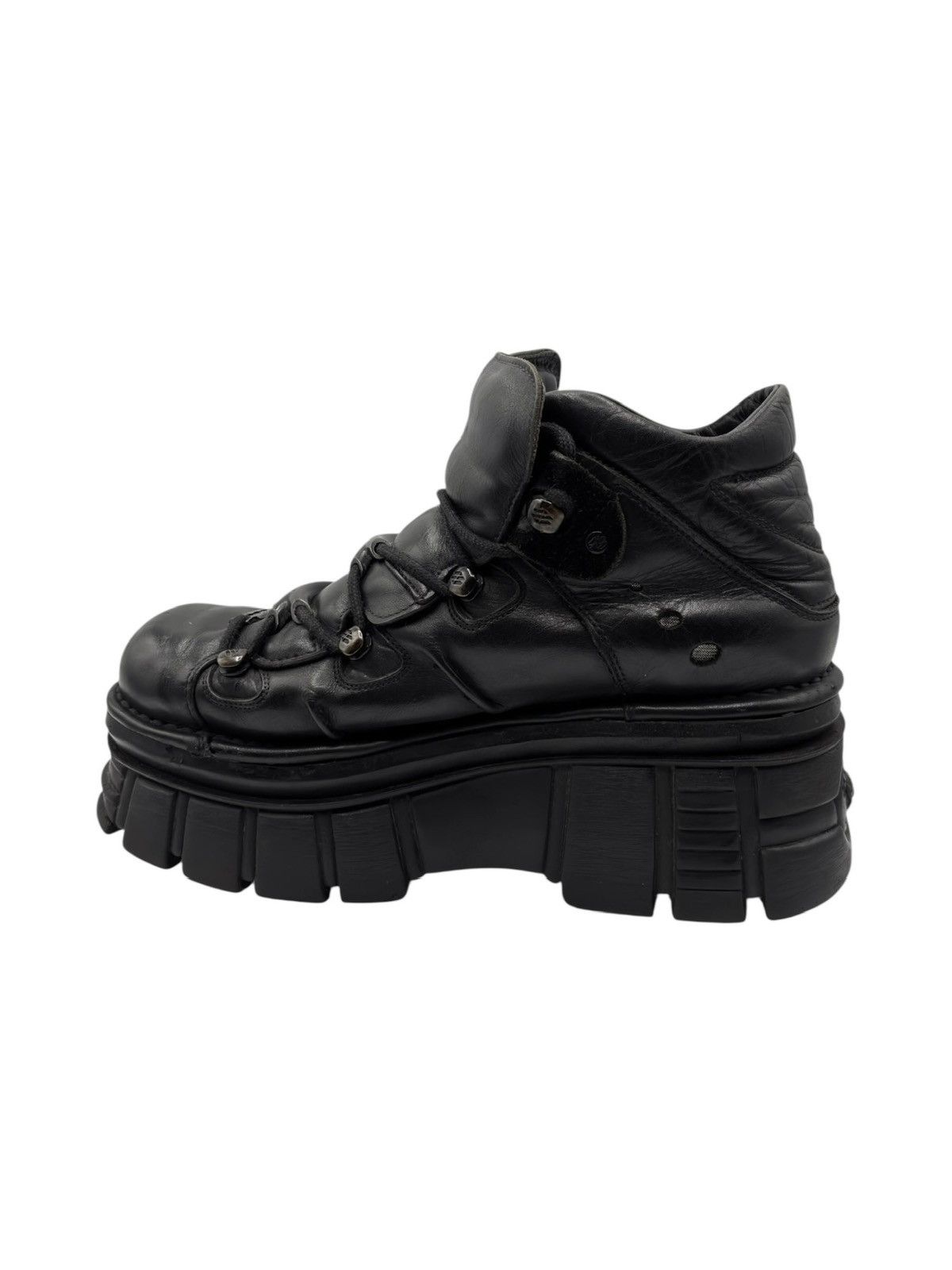 New Rock Vintage New Rock M106 black platform boots Size 43 Size US 10 / EU 43 - 5 Thumbnail