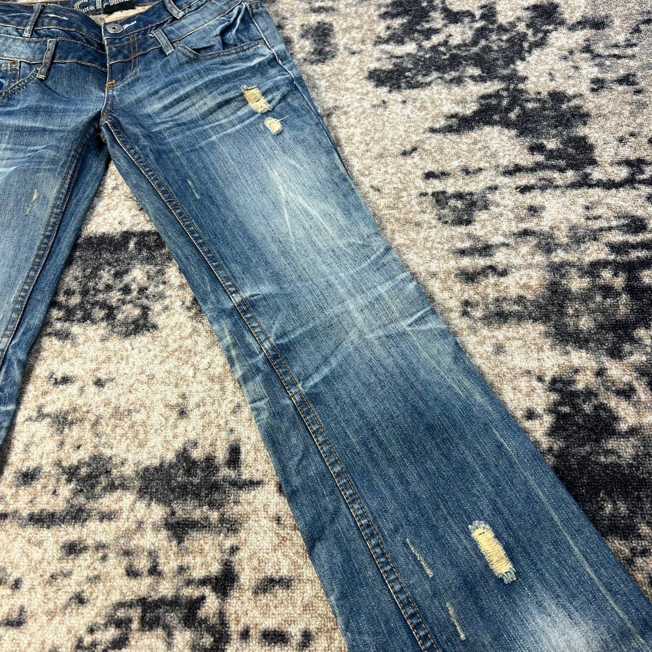 Japanese Brand Avant Garde Jqpanese Distressed Style Flared Jeans Size 27" / US 4 / IT 40 - 7 Thumbnail