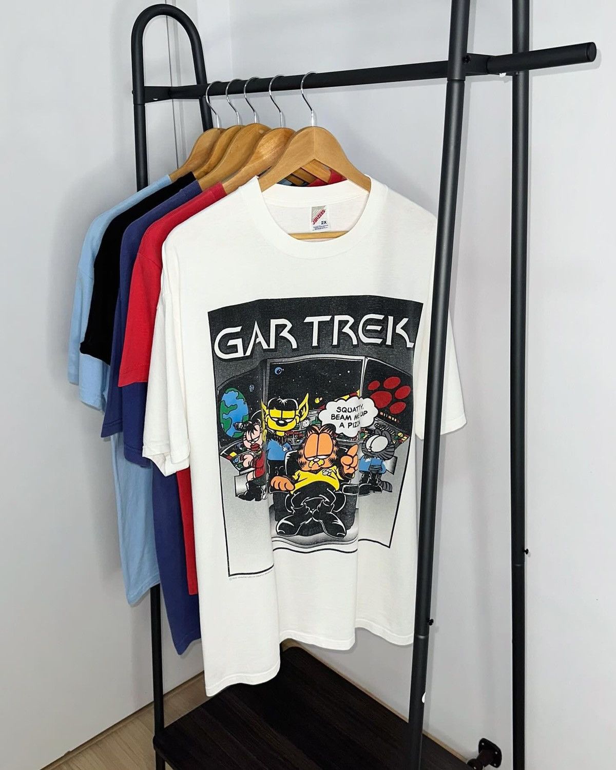 image of Disney x Movie Vintage Garfields Gar Trek 90's in White, Men's (Size 2XL)