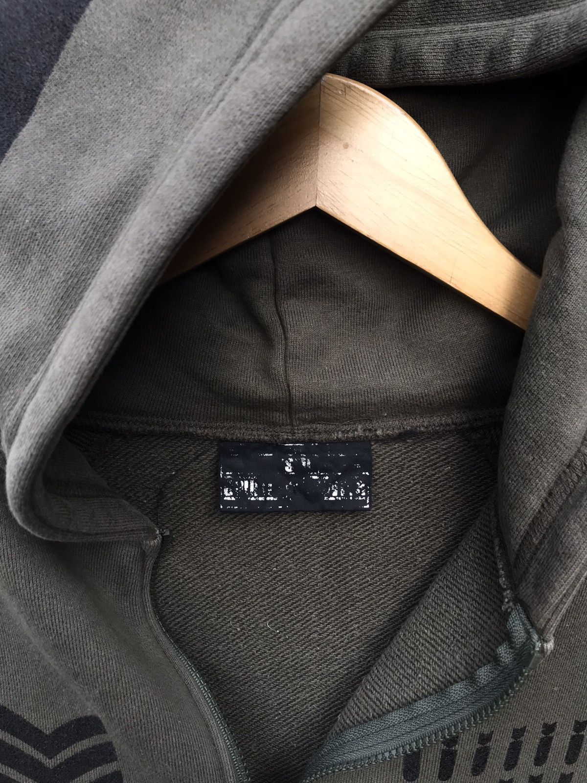 Bounty Hunter Bounty Hunter Japan Streetwear Hoodie Streetwear Sweater Size US XS / EU 42 / 0 - 3 Thumbnail