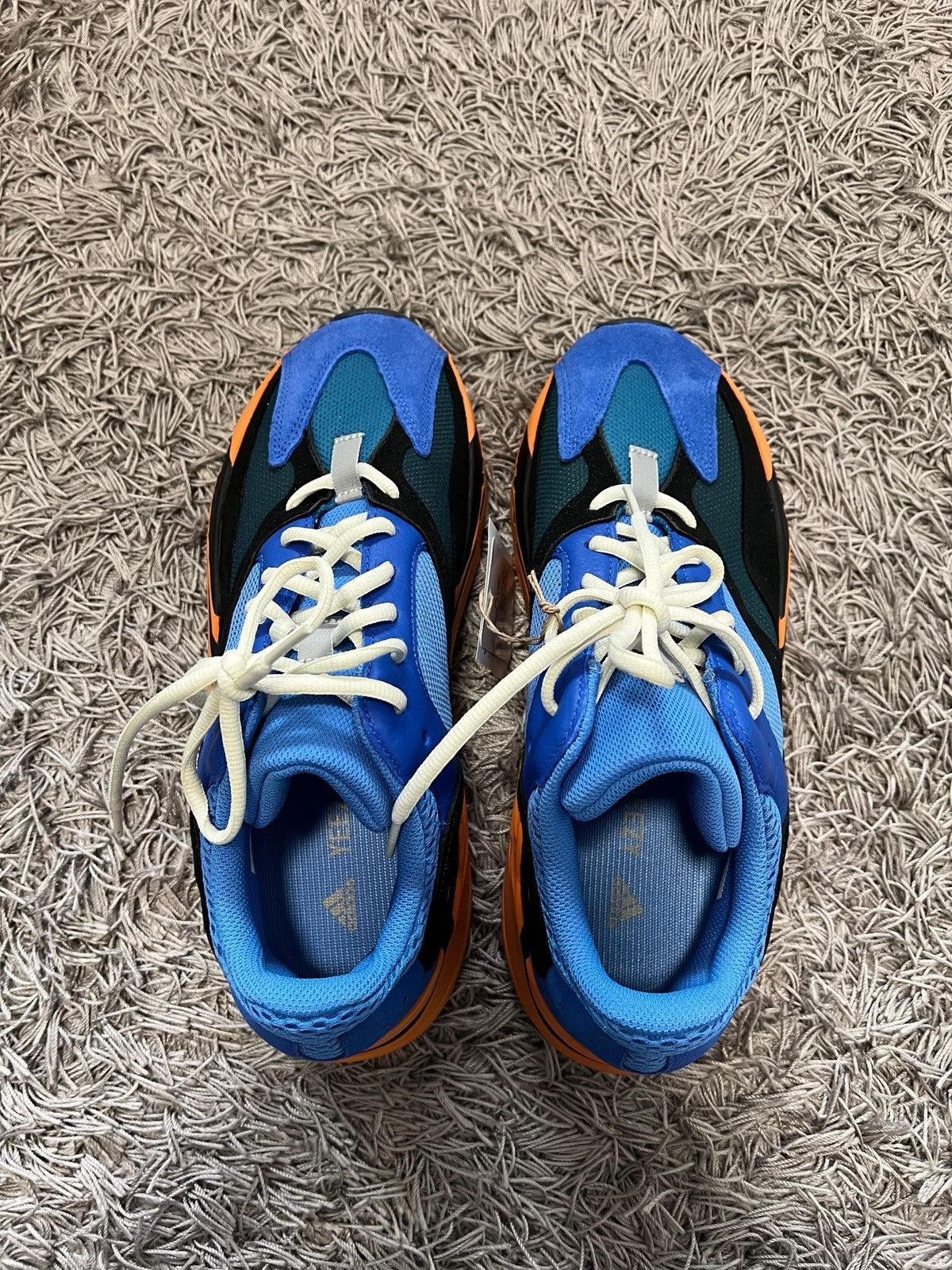 Adidas Adidas Yeezy boost 700 Bright blue Size US 10 / EU 43 - 3 Thumbnail