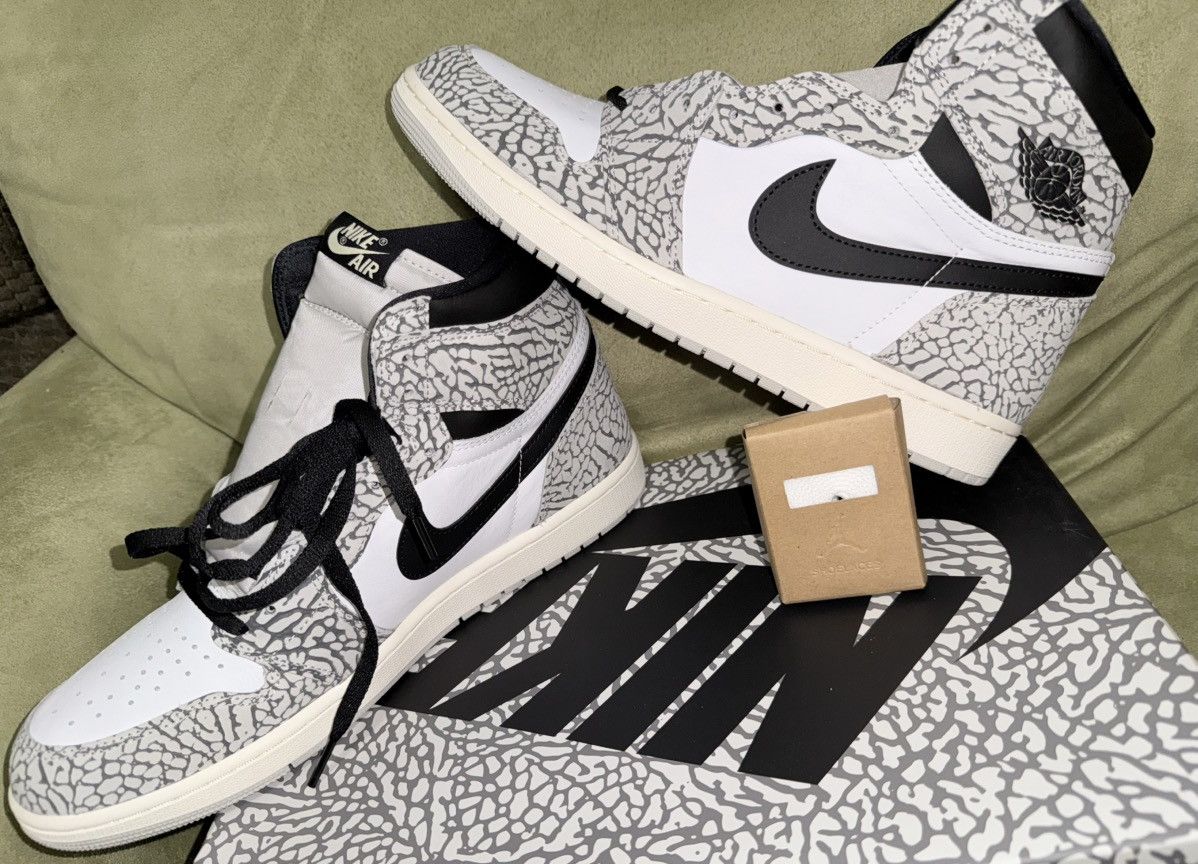 Jordan Brand Nike 1985 Air Jordan 1 “White Cement” Retro OG high top, NEW Size US 12.5 / EU 45-46 - 1 Thumbnail