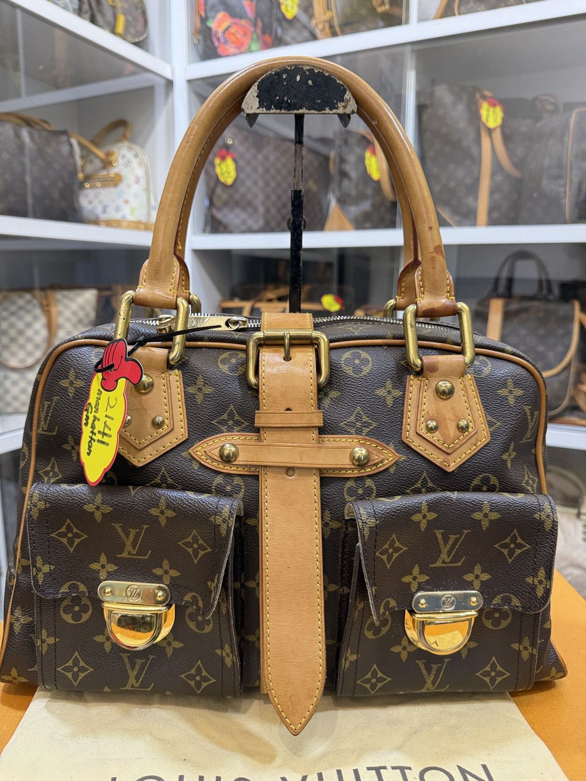 Louis Vuitton LOUIS VUITTON MANHATTAN GM - 2141 Size ONE SIZE - 3 Thumbnail