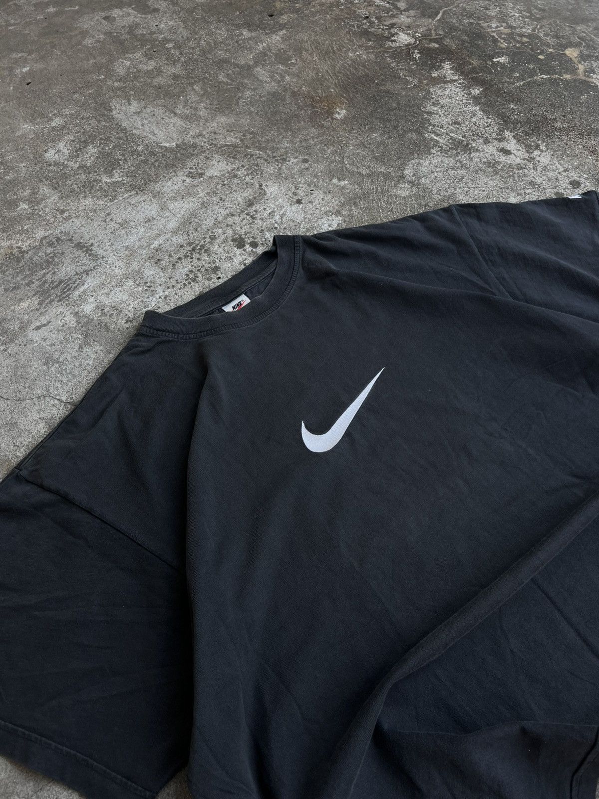 Nike × Vintage Crazy Vintage Nike T-shirt 3D Swoosh 90s Style Nike Size US XL / EU 56 / 4 - 3 Thumbnail