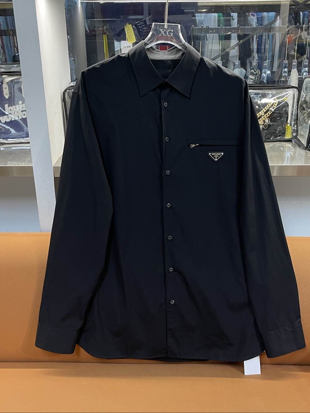 Prada Prada Logo Cotton Button Up Shirt Size XL Size US XL / EU 56 / 4 - 1 Thumbnail
