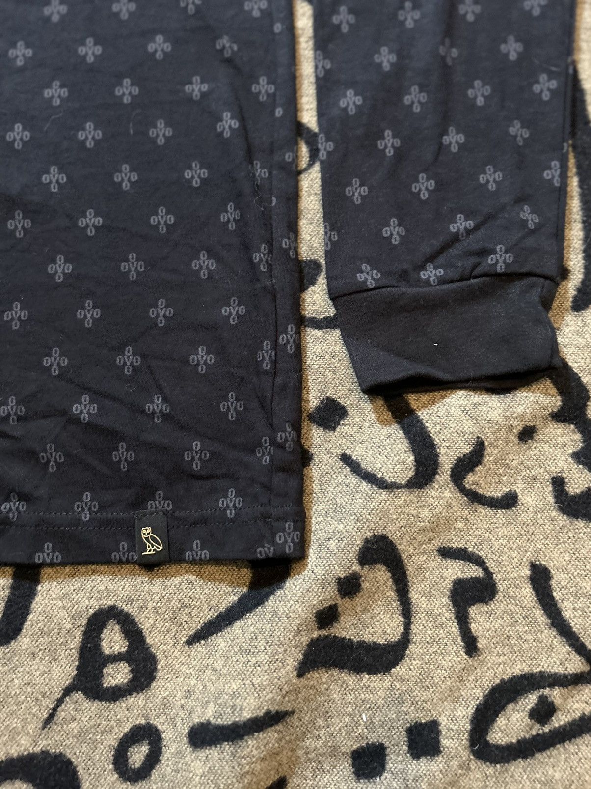 October's Very Own 2019 Monogram Longsleeve Size US M / EU 48-50 / 2 - 3 Thumbnail