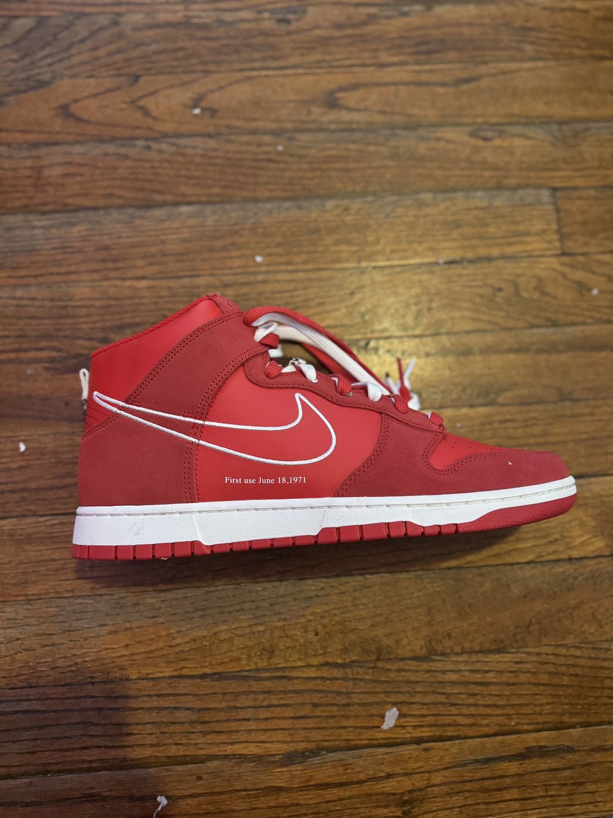 Nike NIKE DUNK HIGH SE (FIRST USE) Size US 12 / EU 45 - 15 Thumbnail