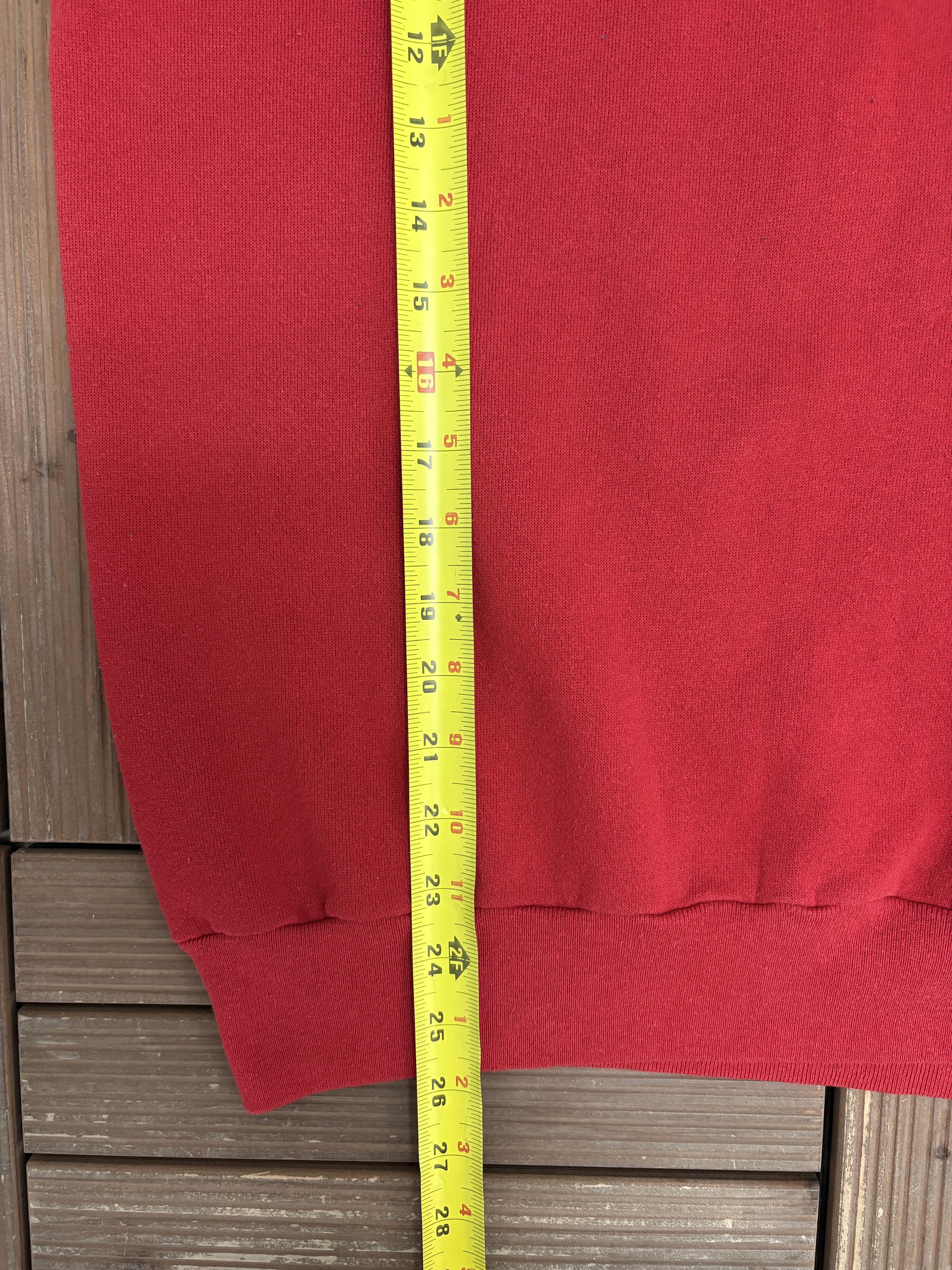 Vintage Lucy Embroidered Vintage Red Crewneck Sweater Size US L / EU 52-54 / 3 - 8 Thumbnail
