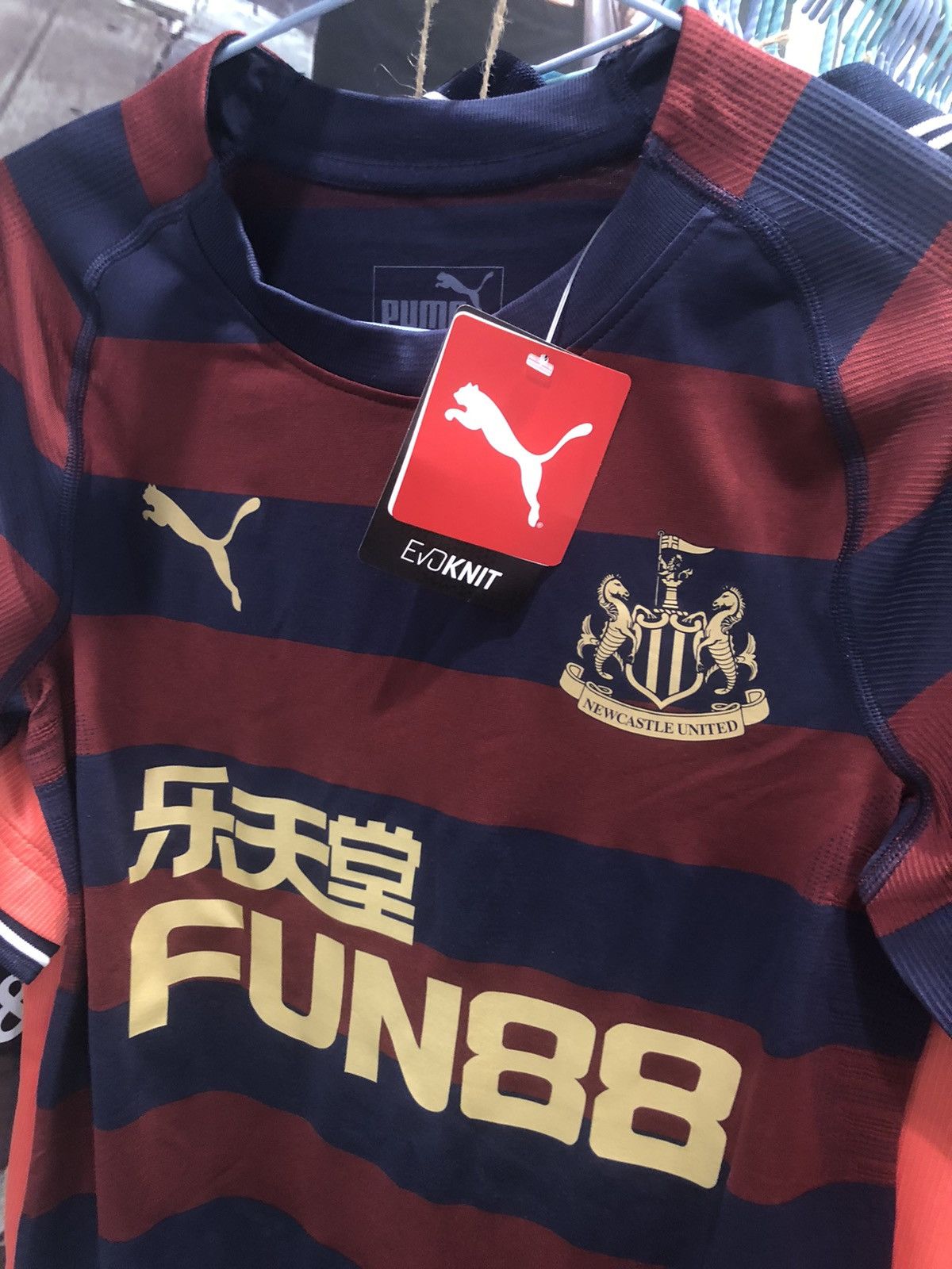 Puma Newcastle United 18/19 player issue away shirt (Bnwt) Size US M / EU 48-50 / 2 - 3 Thumbnail